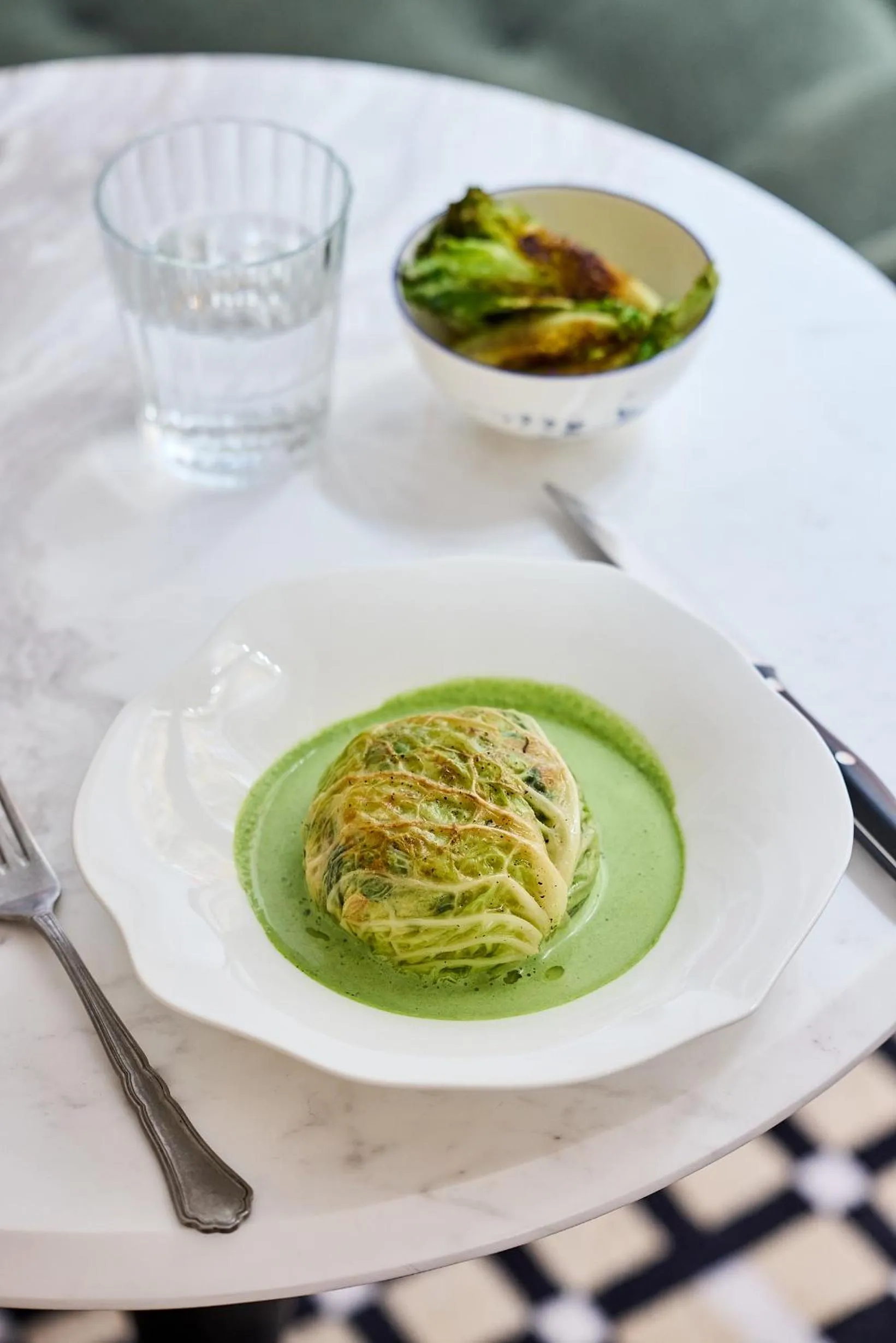 Restaurant/places to eat in Hôtel Noucha