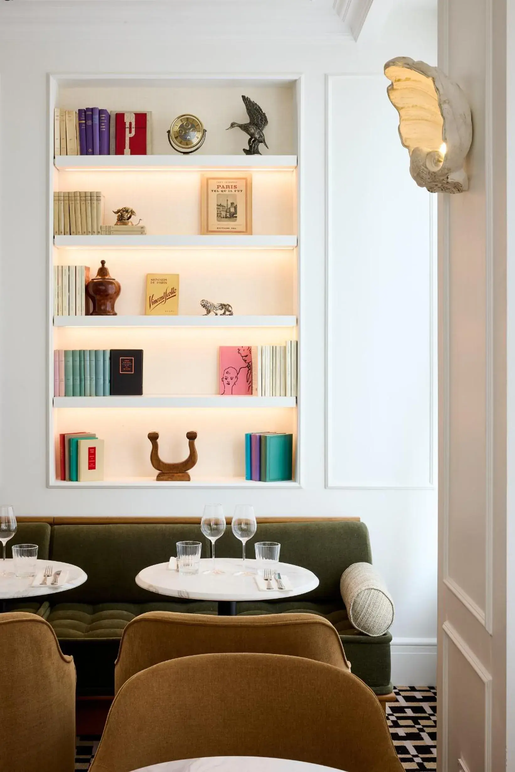 Restaurant/places to eat in Hôtel Noucha Restaurant/places to eat in Hôtel Noucha