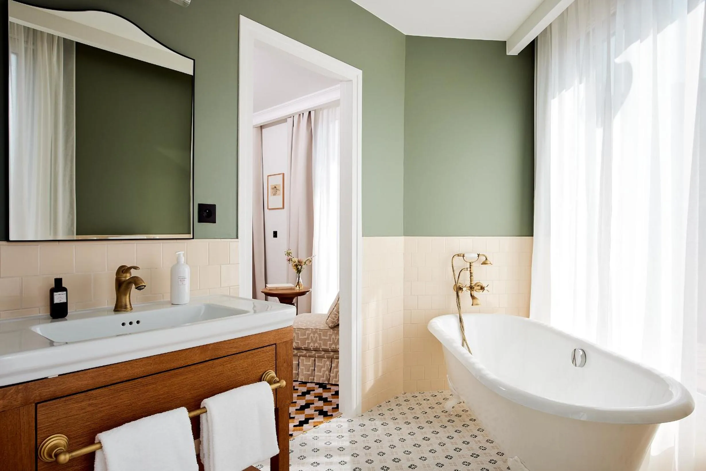 Bathroom in Hôtel Noucha