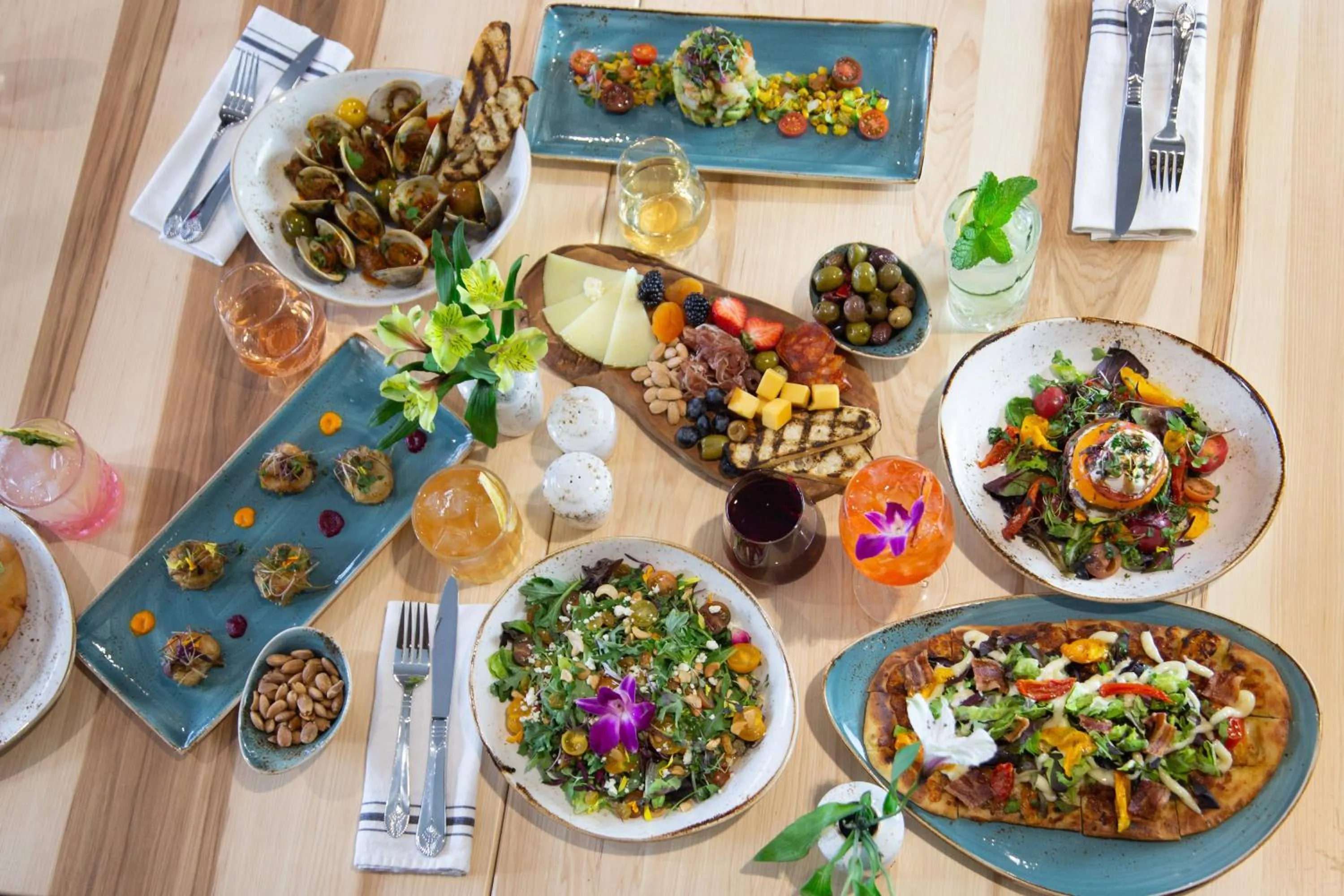 Restaurant/places to eat in Marriott Phoenix Chandler