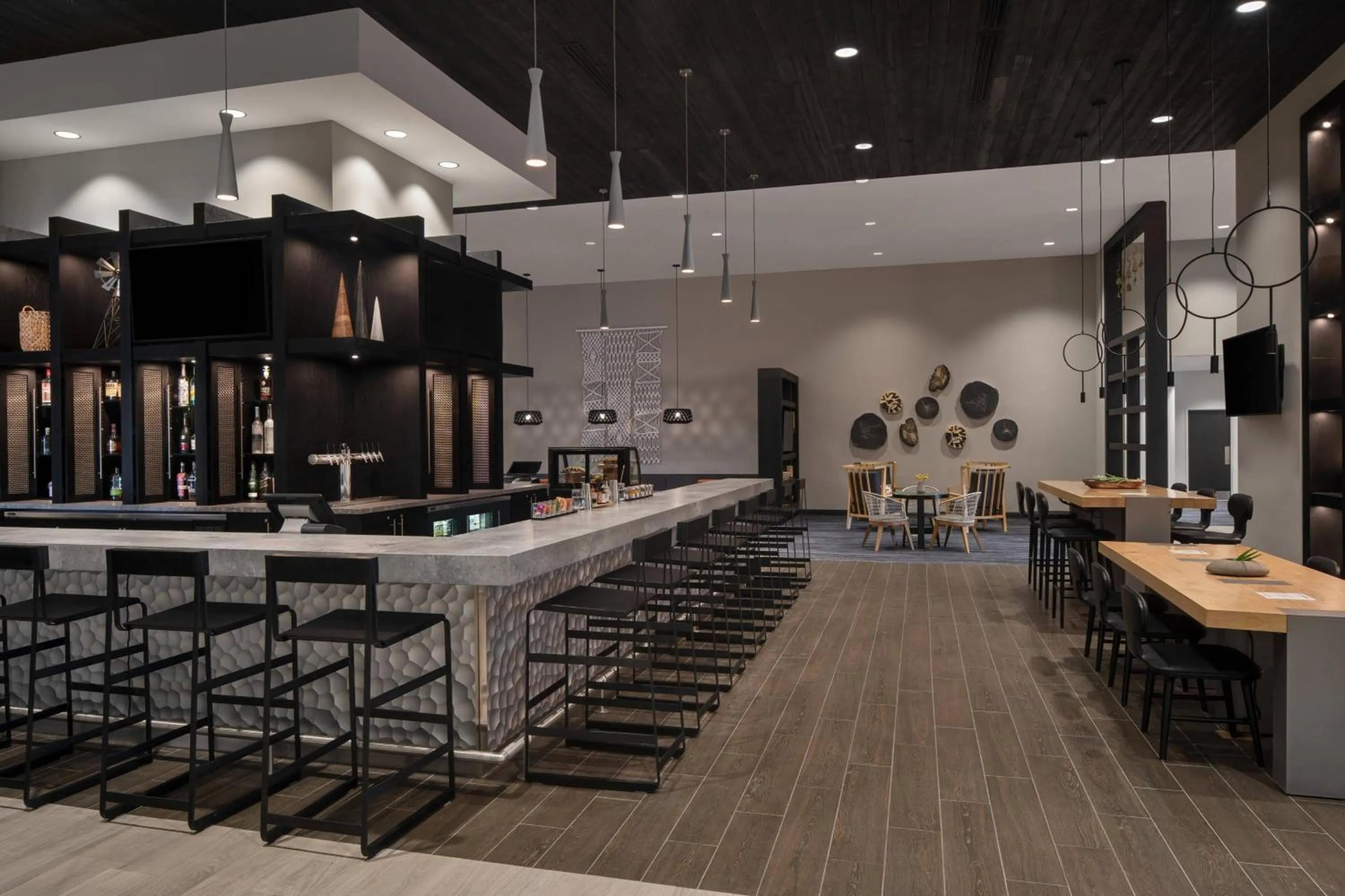 Restaurant/places to eat in Marriott Phoenix Chandler