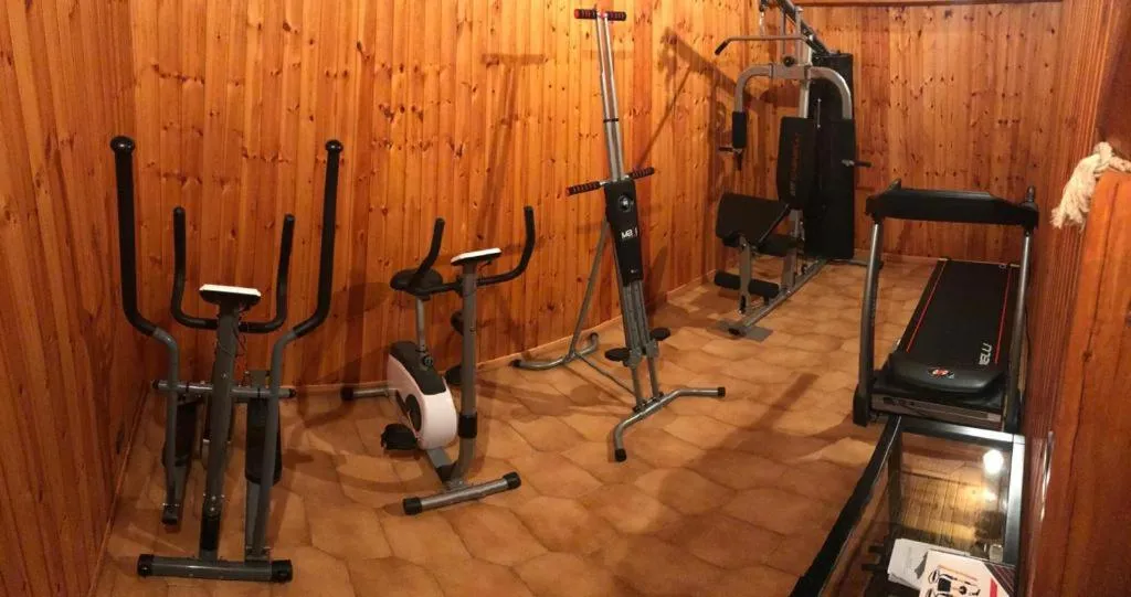 Fitness centre/facilities in Sunshine-bnb