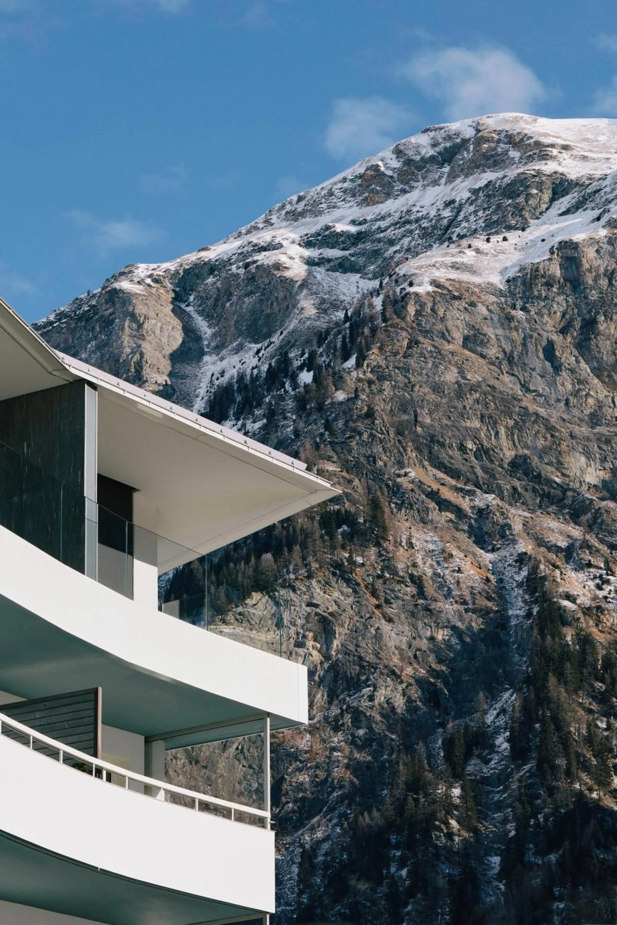 Facade/entrance in 7132 Hotel