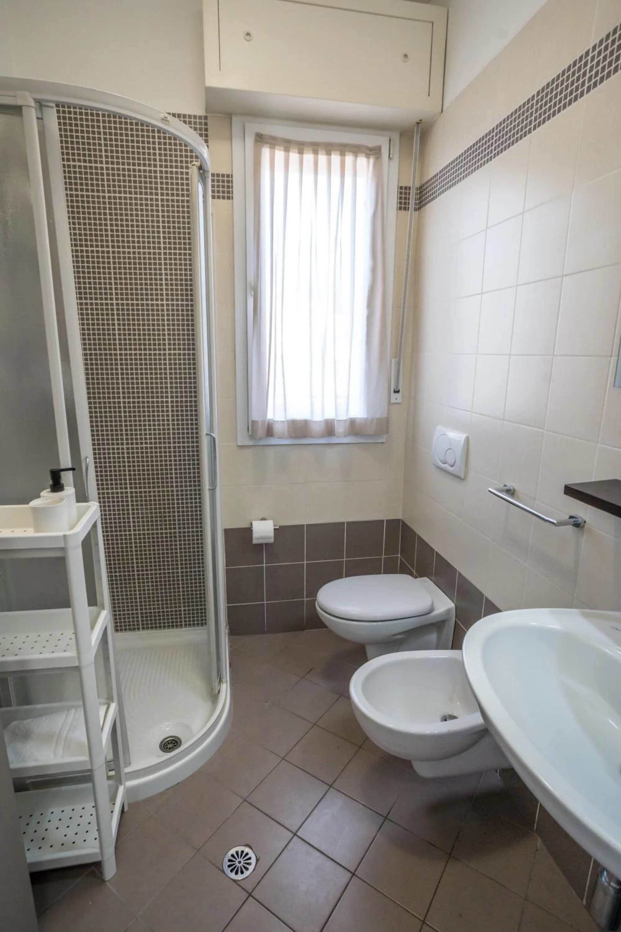 Shower in Rimini Bay Suites&Residence