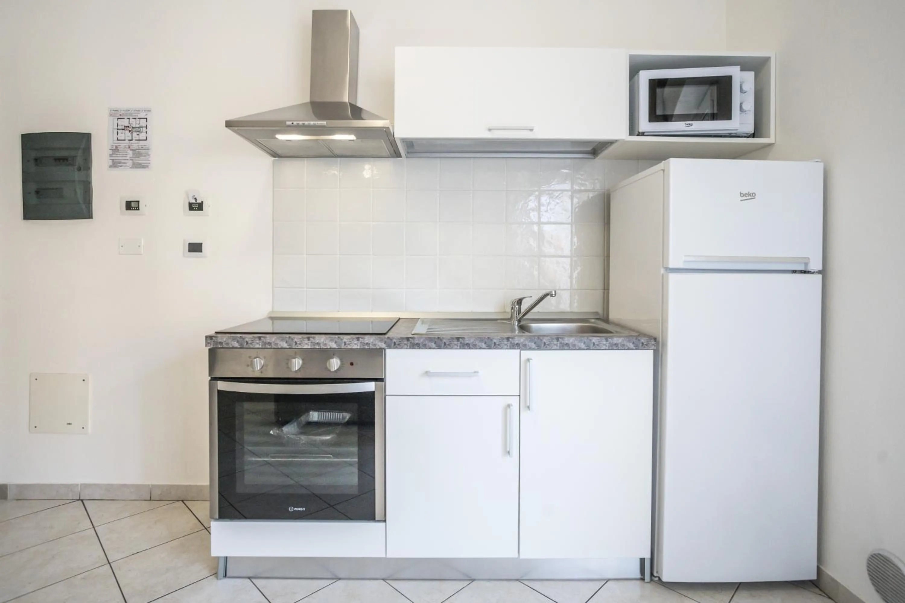 Kitchen or kitchenette in Rimini Bay Suites&Residence