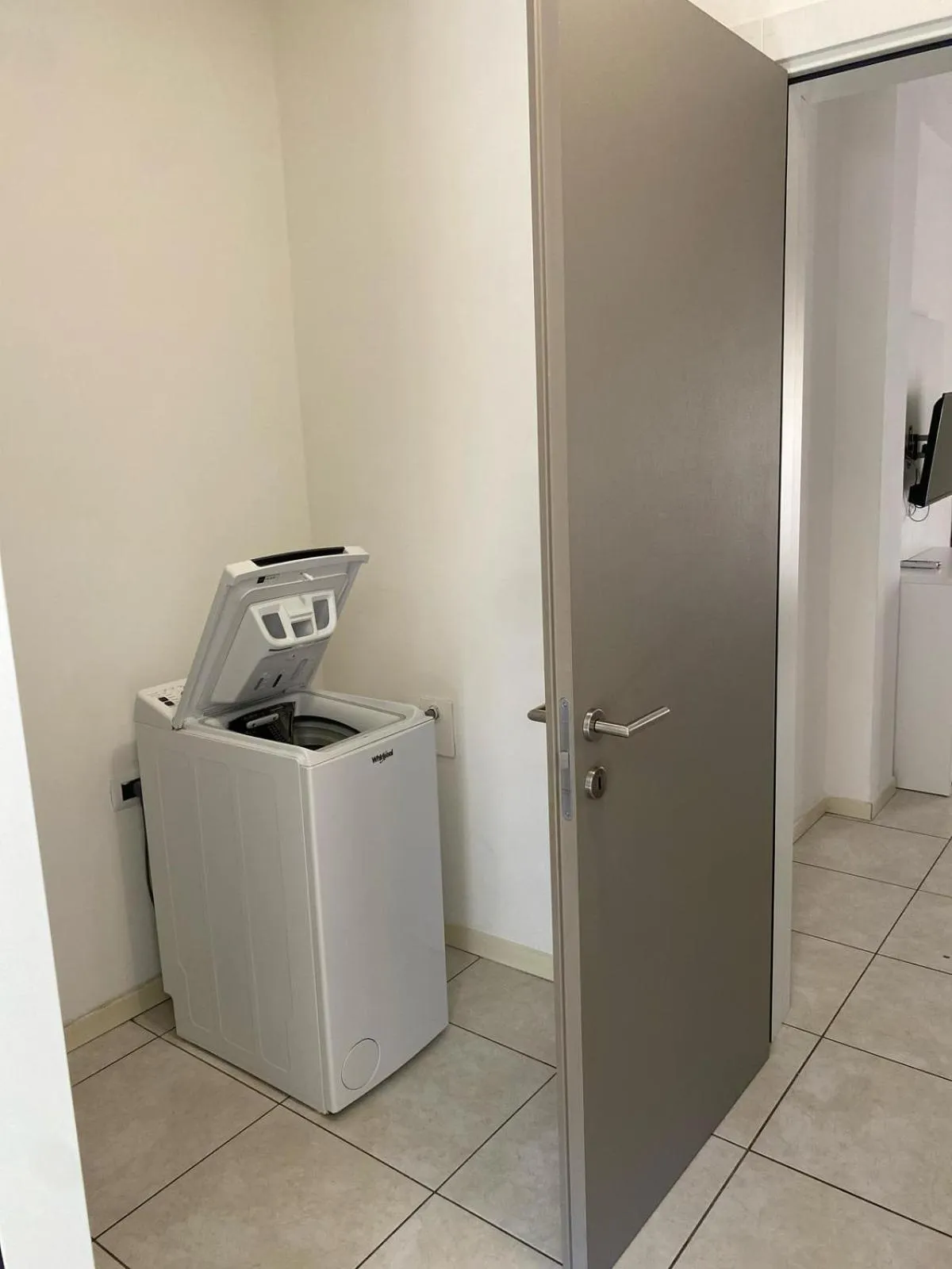 Kitchen or kitchenette in Rimini Bay Suites&Residence