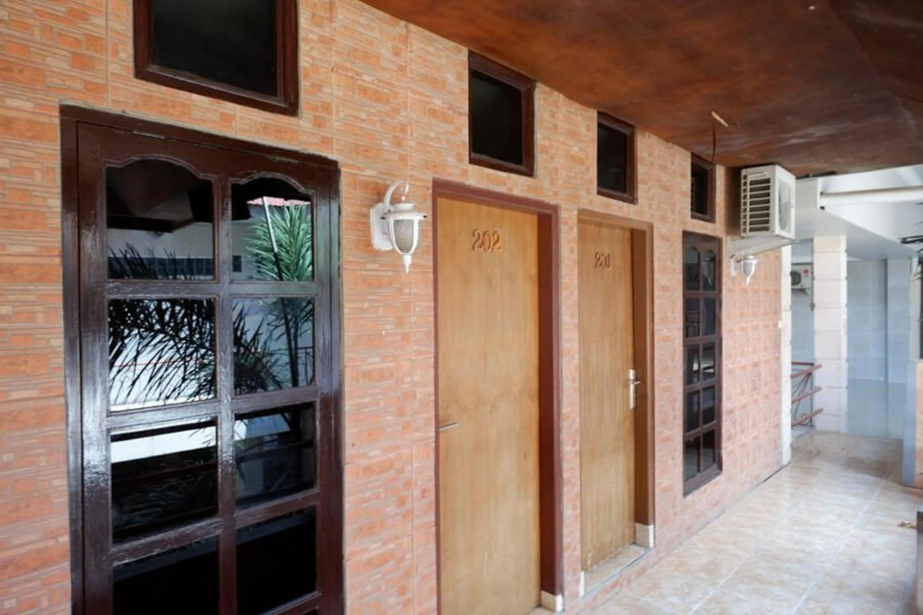 Property building in RedDoorz Plus at Hotel Srikandi Kendari