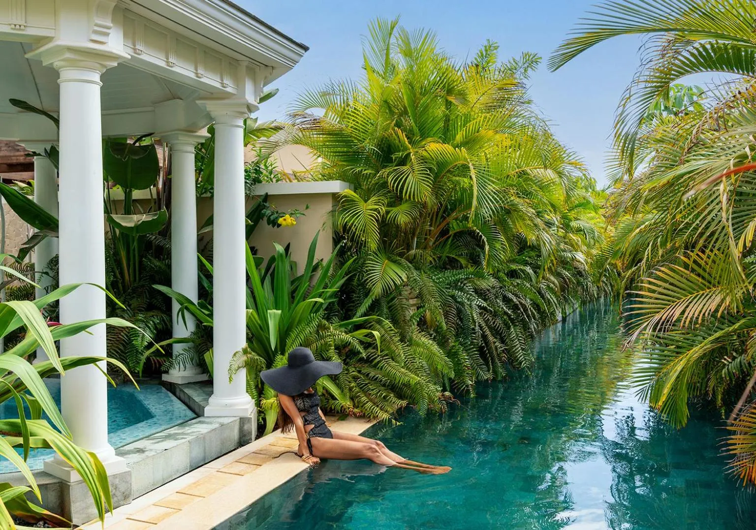 Swimming pool in Royal River, Luxury Hotel - Adults Only