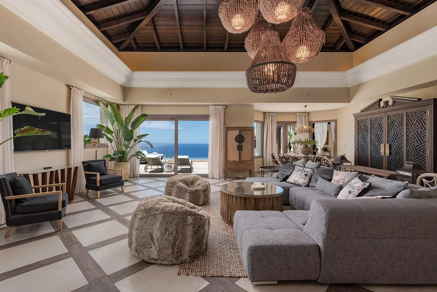 Living room in Royal River, Luxury Hotel - Adults Only