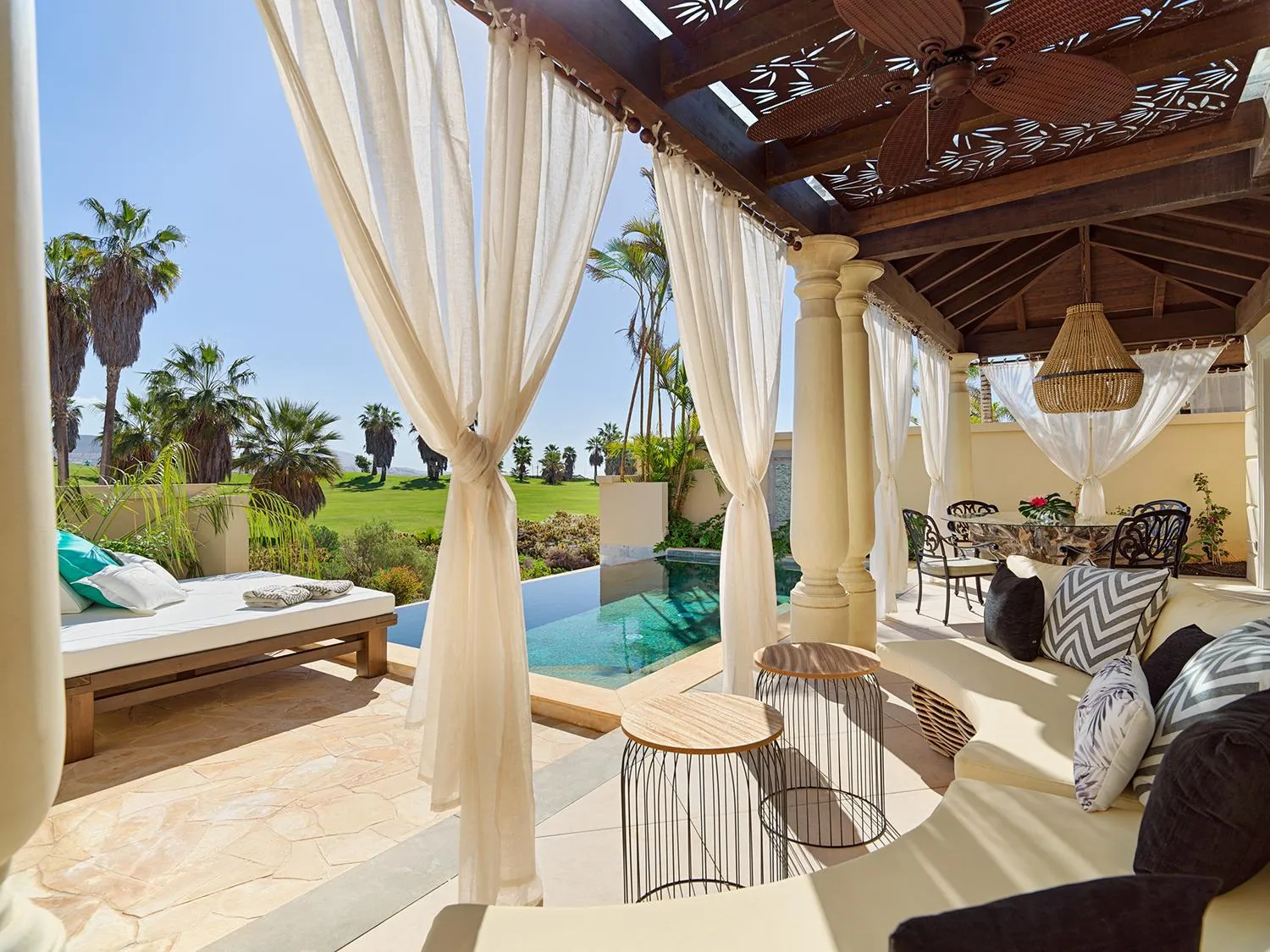 Swimming pool in Royal River, Luxury Hotel - Adults Only