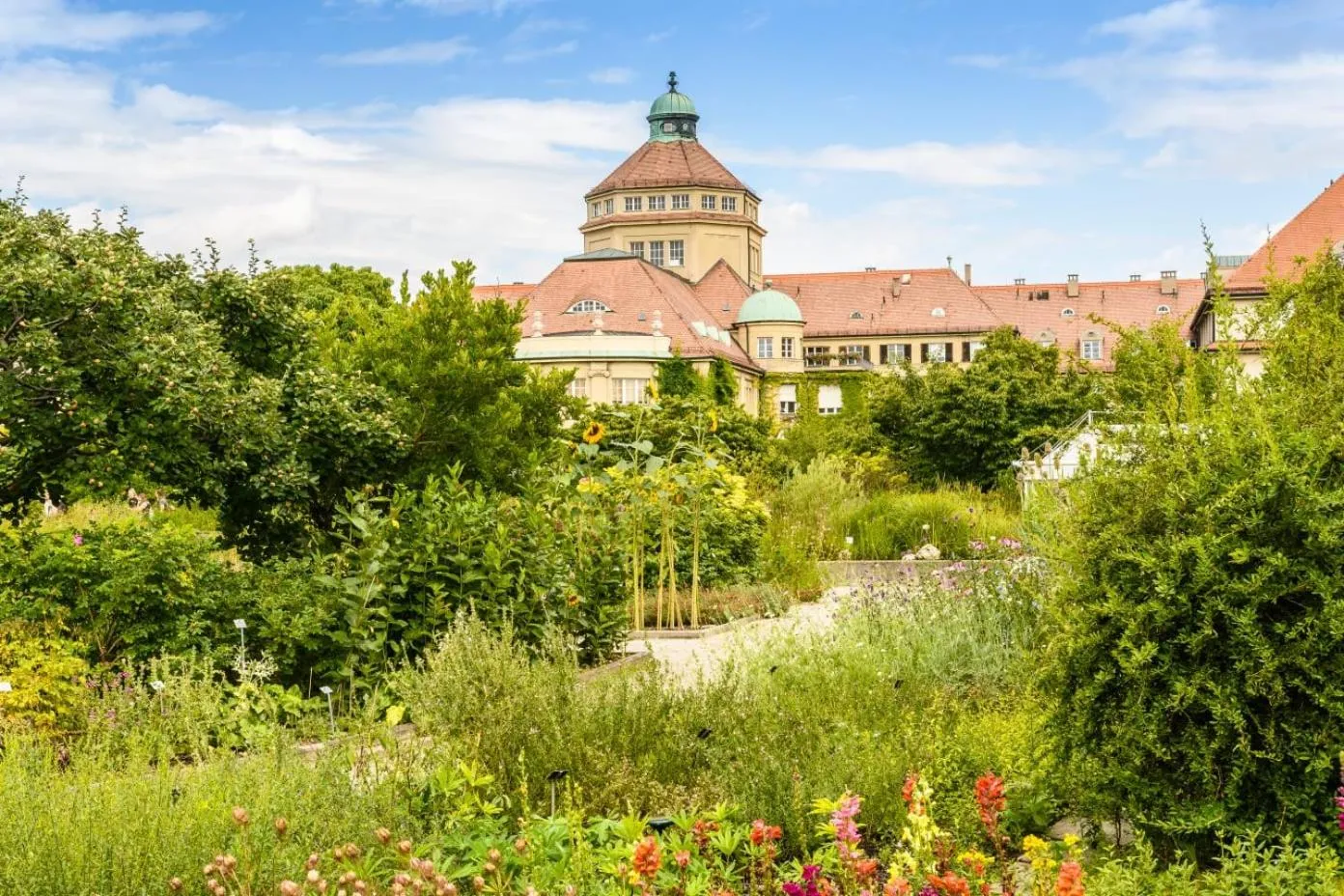 Nearby landmark in Aparthotel Werdenfels