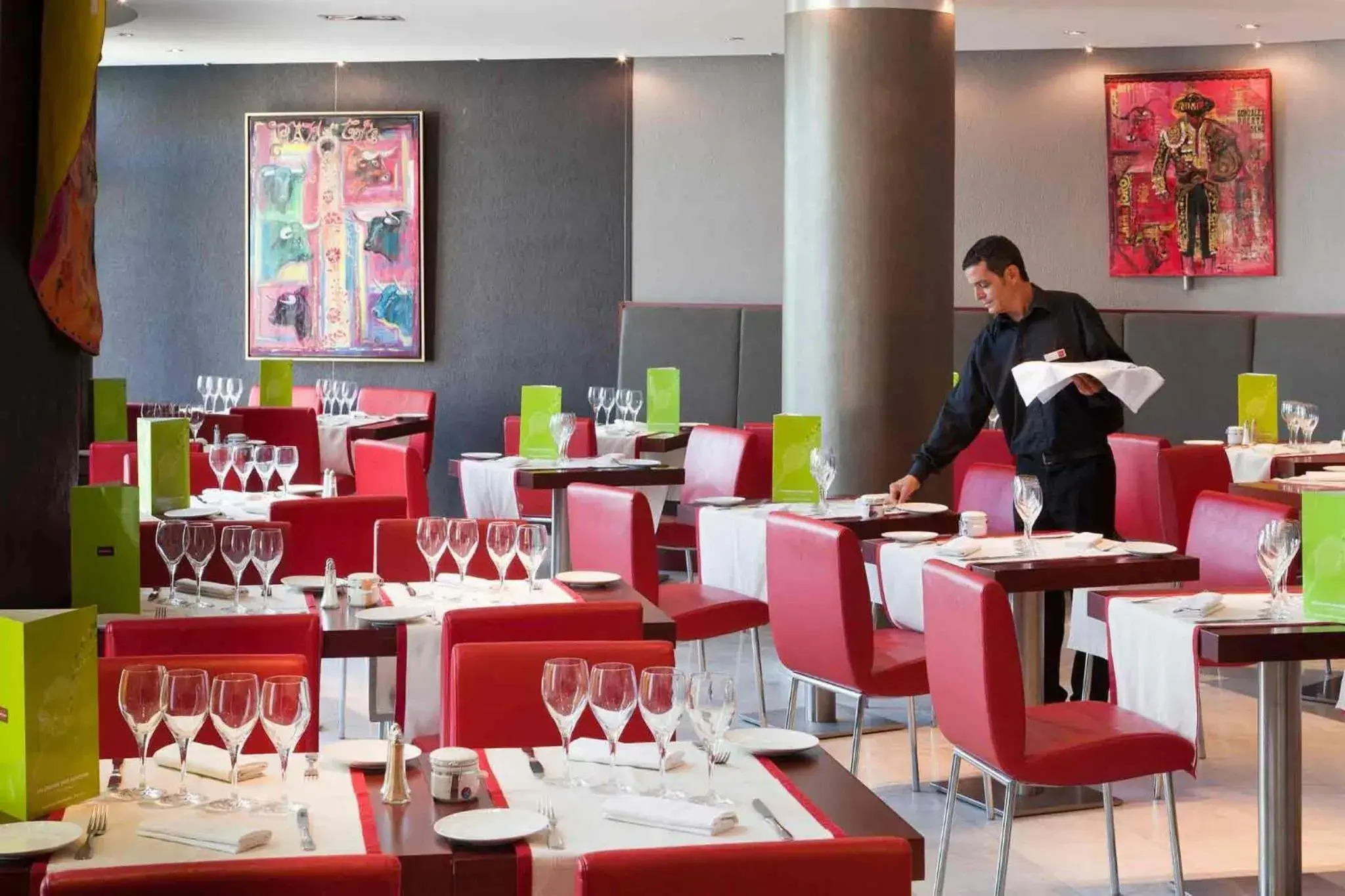 Restaurant/places to eat in Mercure Port La Grande Motte Restaurant/places to eat in Mercure Port La Grande Motte