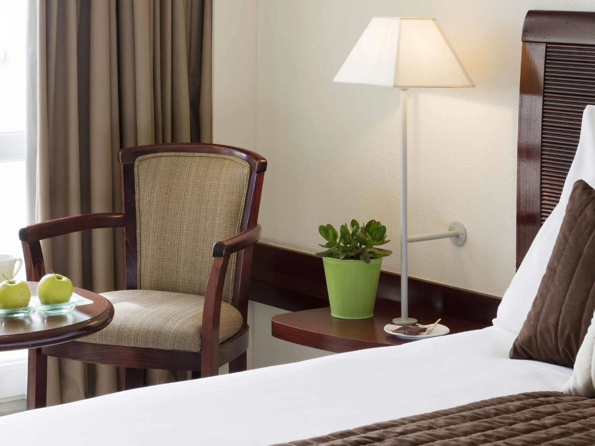 Bedroom, Bed in Mercure Port La Grande Motte