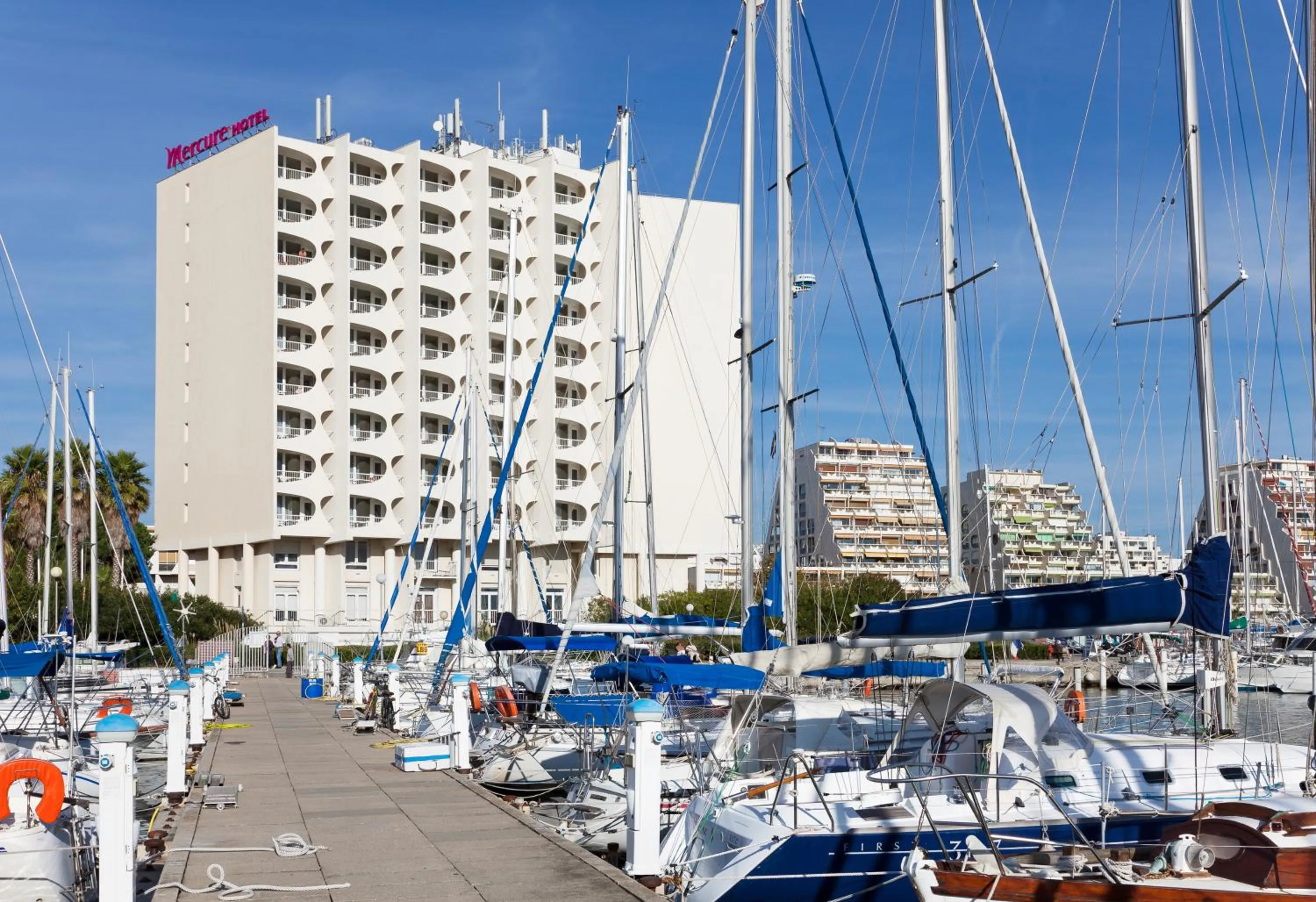 Facade/entrance in Mercure Port La Grande Motte