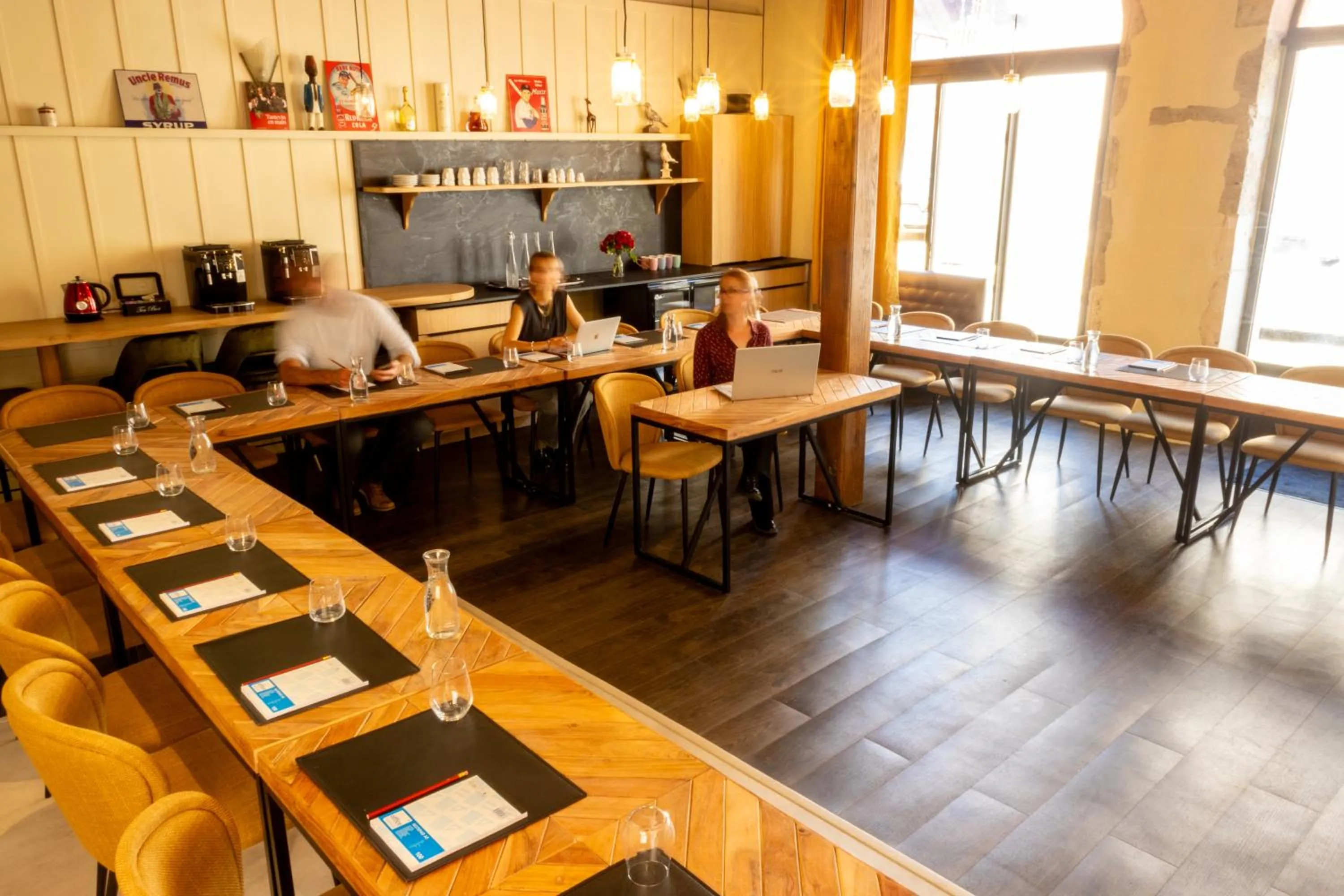 Meeting/conference room in Le Central Boutique Hôtel