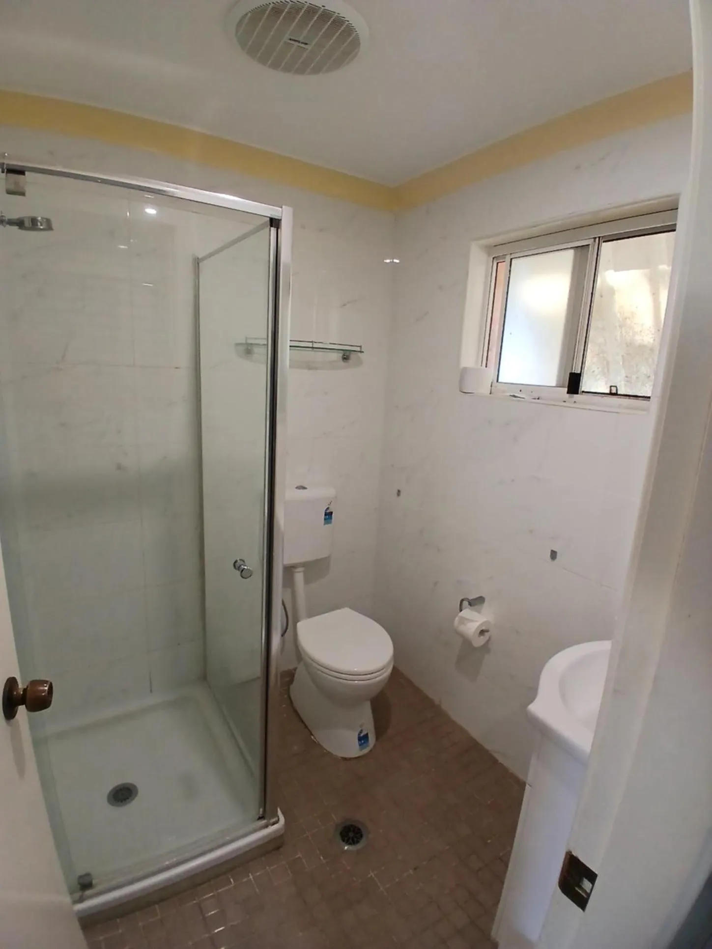 Toilet in Alfa motel