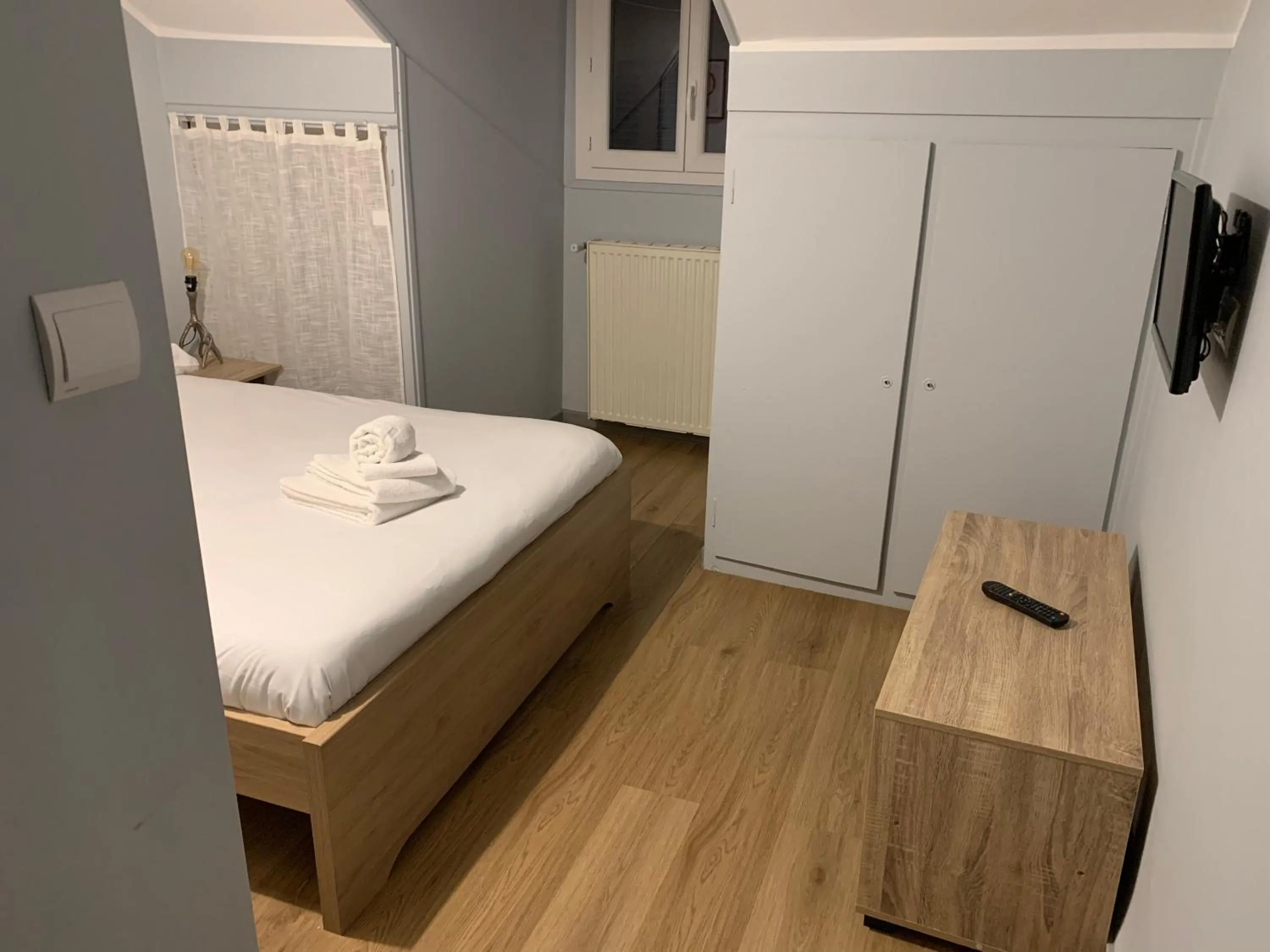 Bed in Initial by balladins, Hôtel Restaurant Broisin