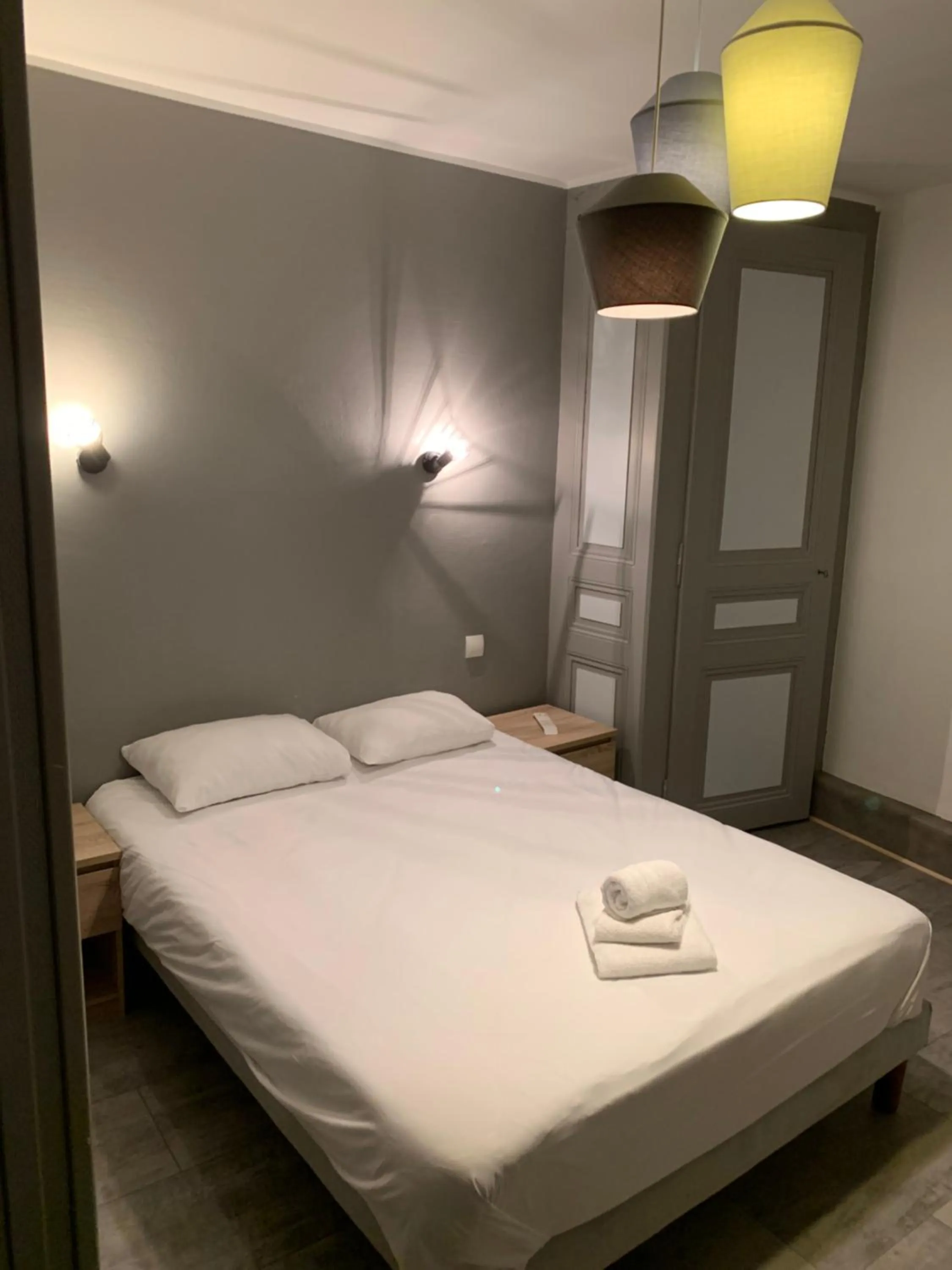 Bed in Initial by balladins, Hôtel Restaurant Broisin