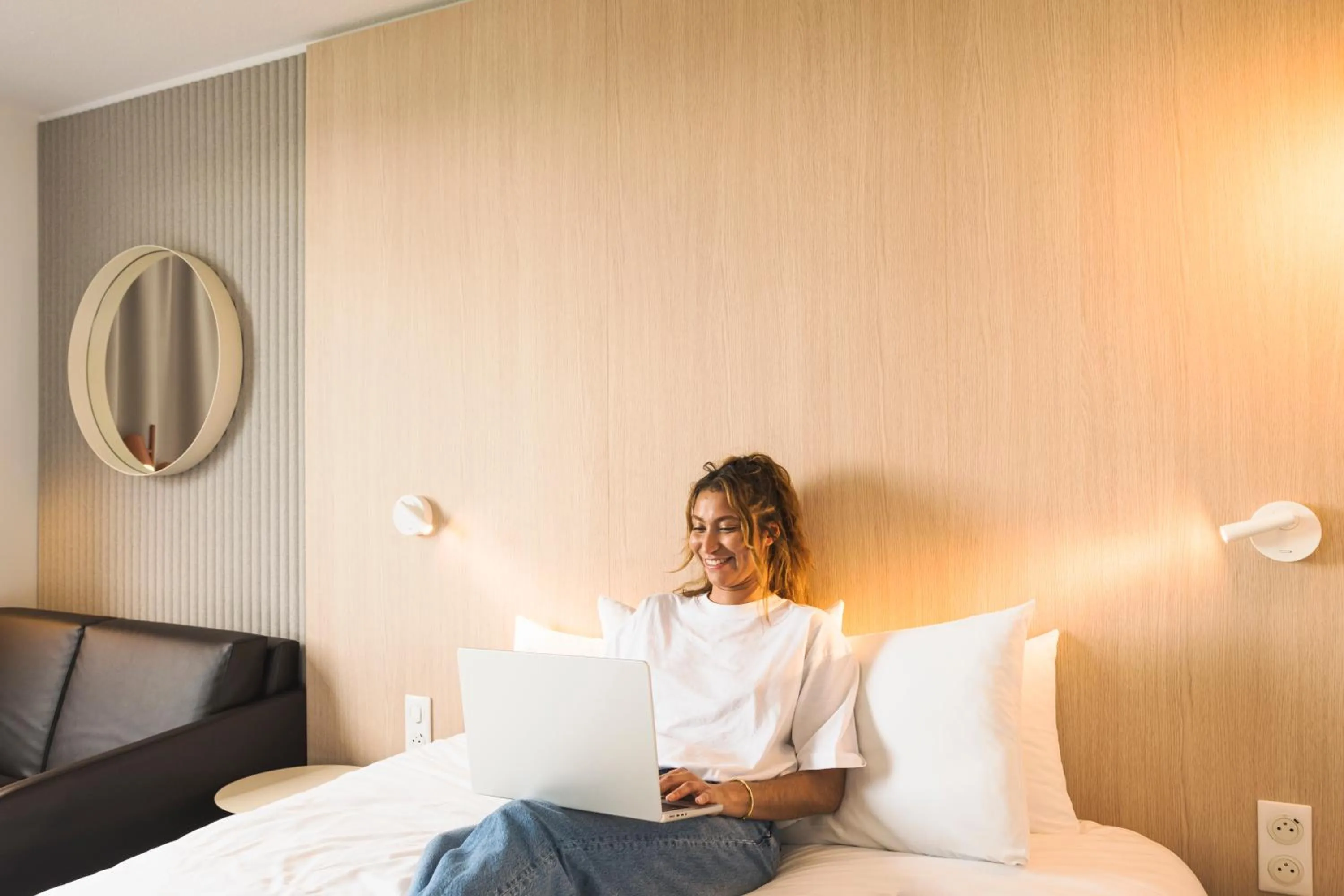 Bedroom, Bed in Novotel Bordeaux Lac