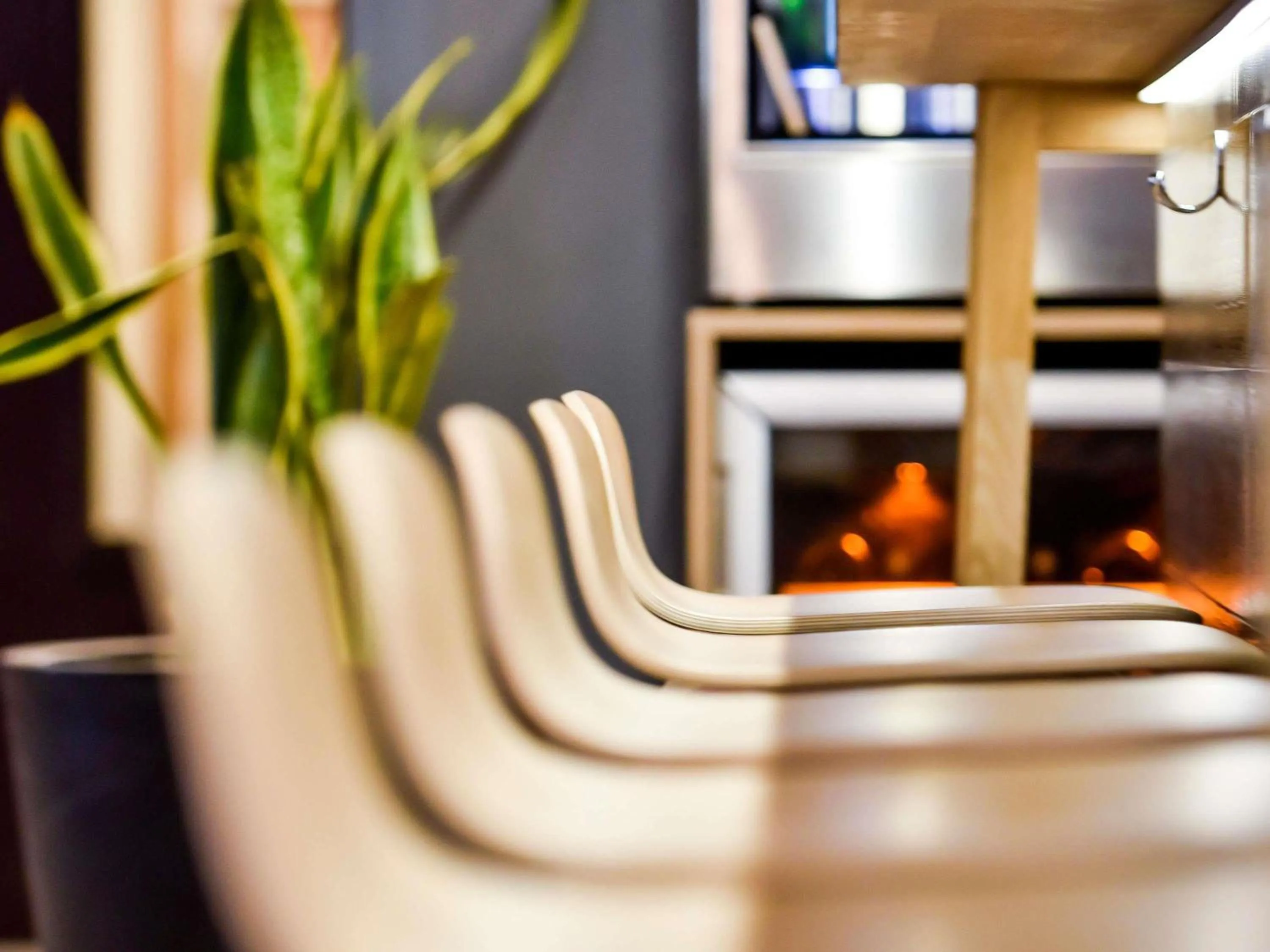 Lounge or bar in Novotel Bordeaux Lac