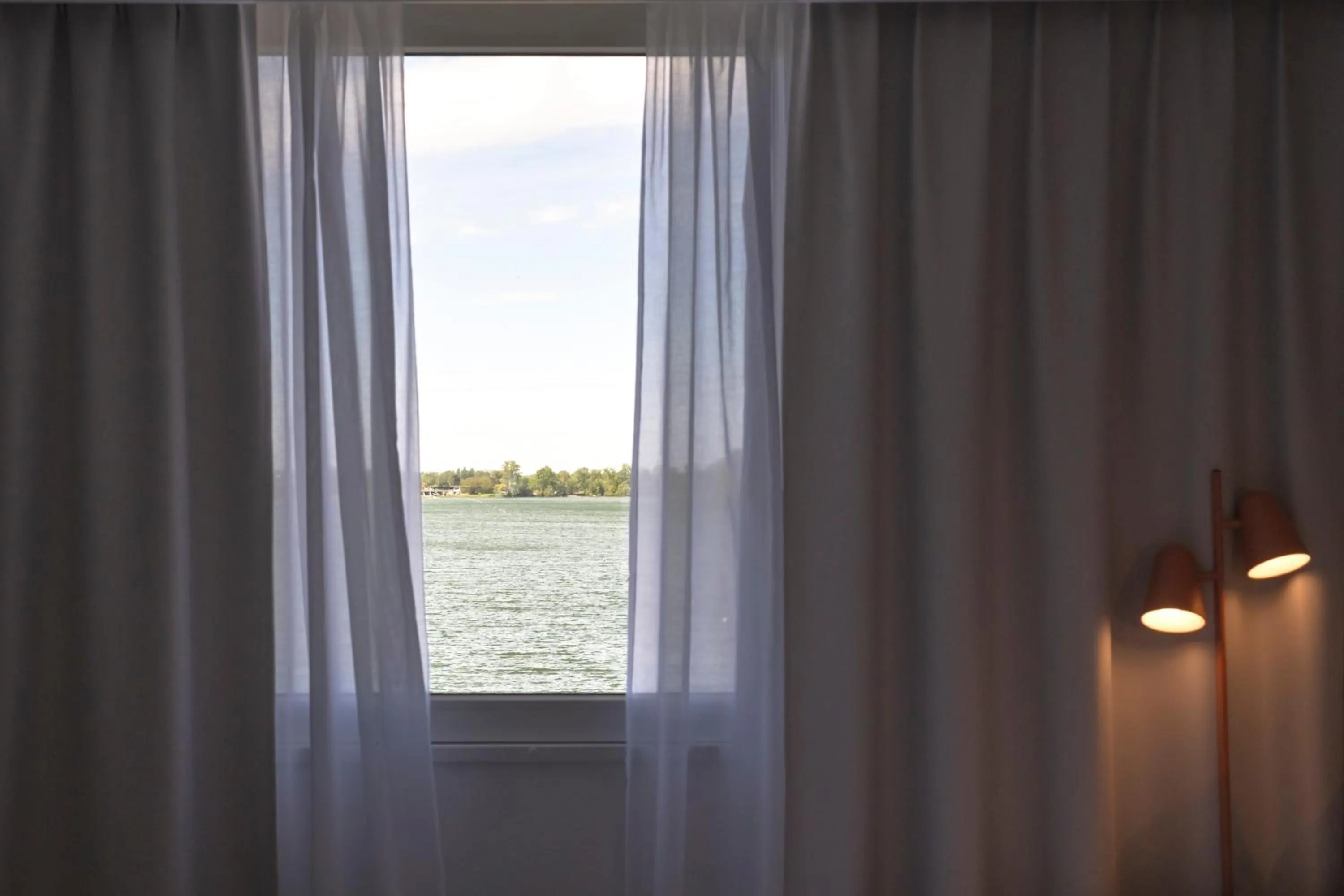 Lake view in Novotel Bordeaux Lac