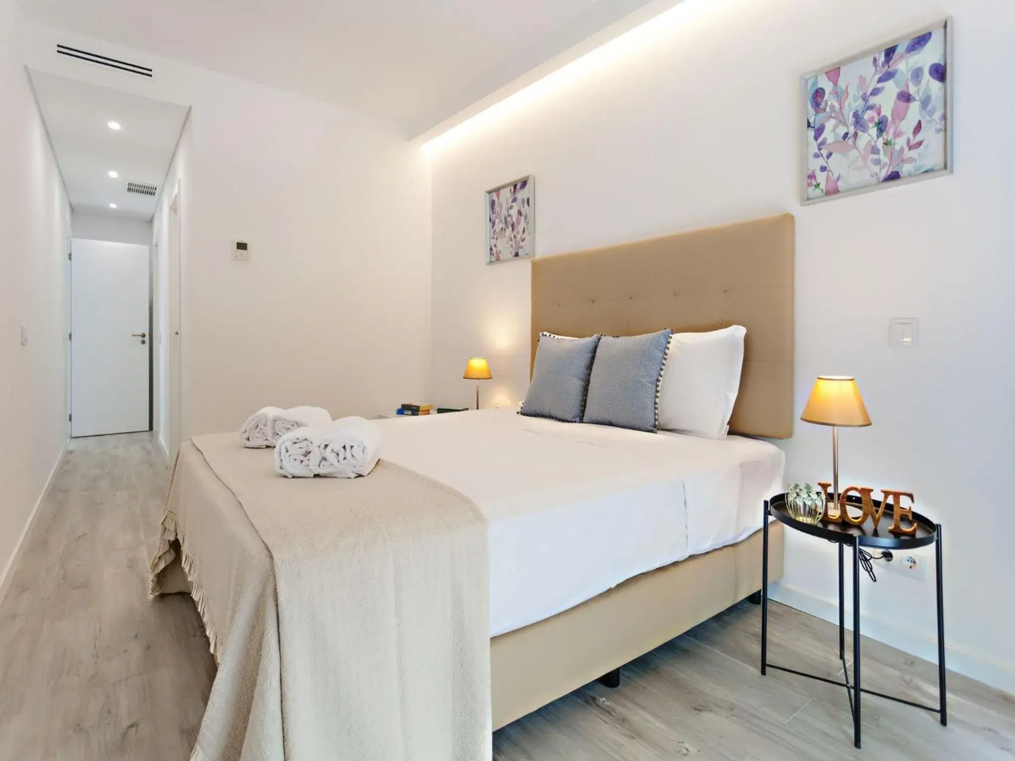 Superior Double Room in Faro Clara Suites Superior Double Room in Faro Clara Suites