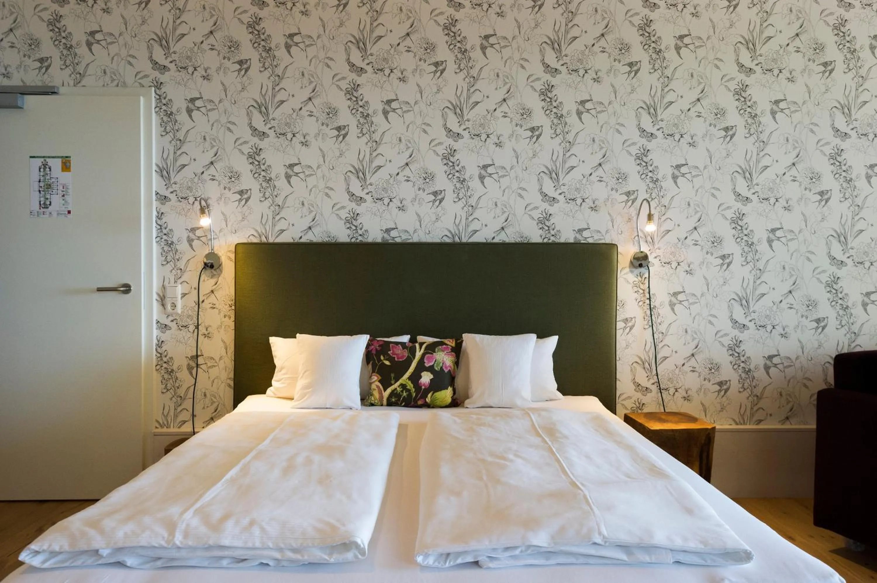 Bed in Berghaus Freiburg - Appartement Hotel auf dem Schauinsland