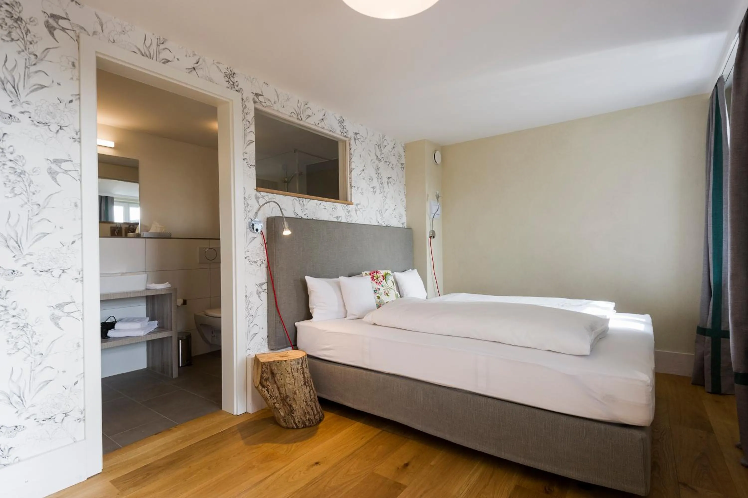 Bed in Berghaus Freiburg - Appartement Hotel auf dem Schauinsland