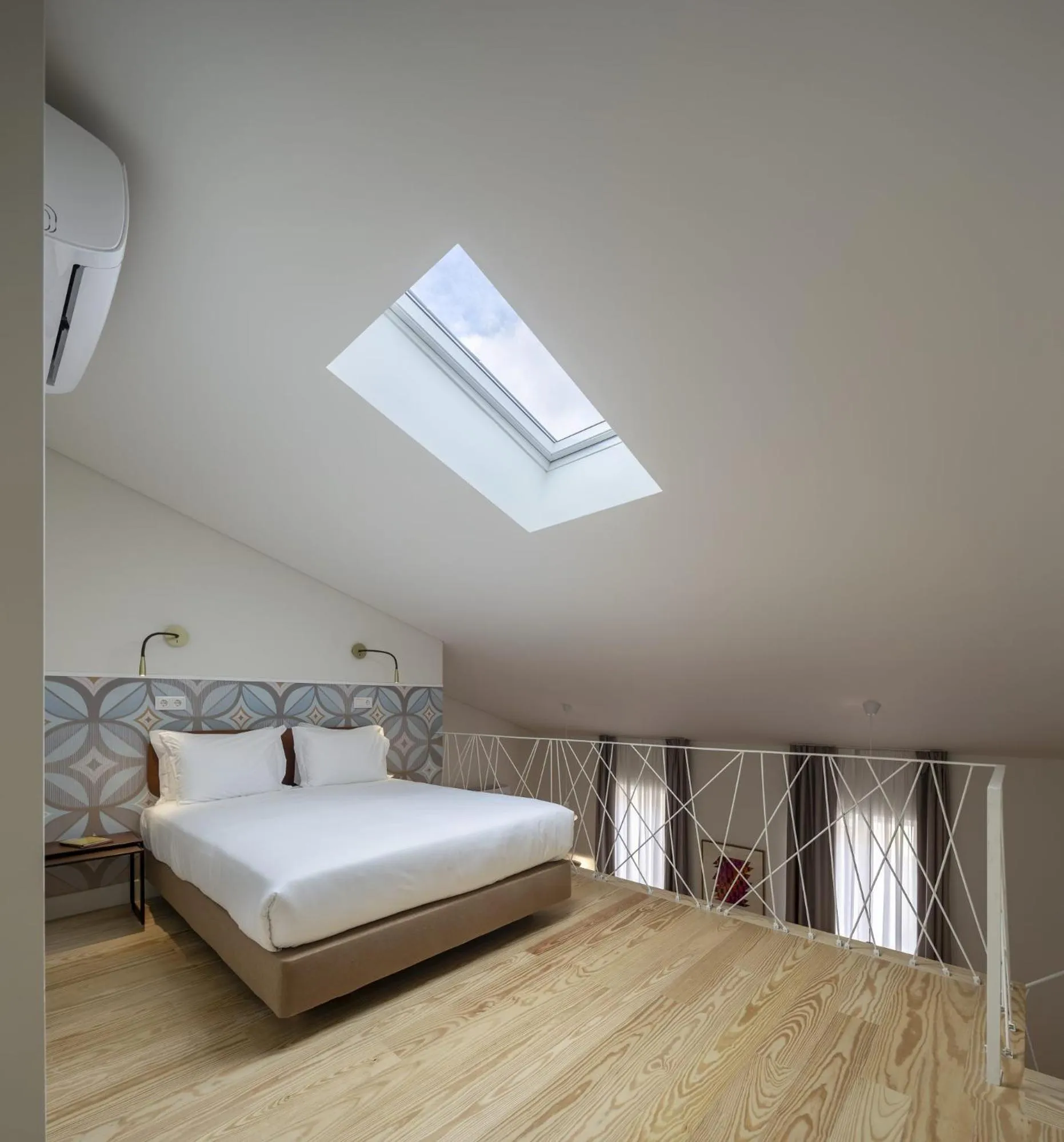 Bedroom, Bed in Lisbon Serviced Apartments - Santos