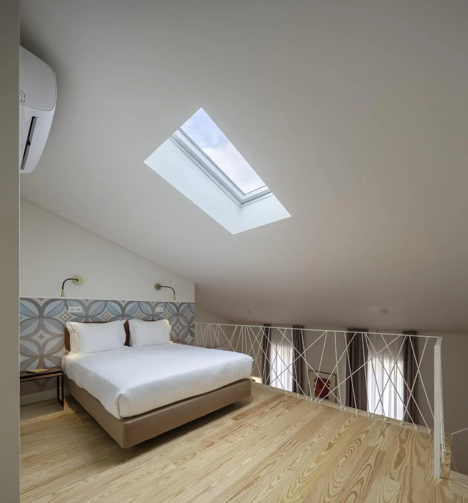 Duplex One-Bedroom Apartment in Lisbon Serviced Apartments - Santos Duplex One-Bedroom Apartment in Lisbon Serviced Apartments - Santos