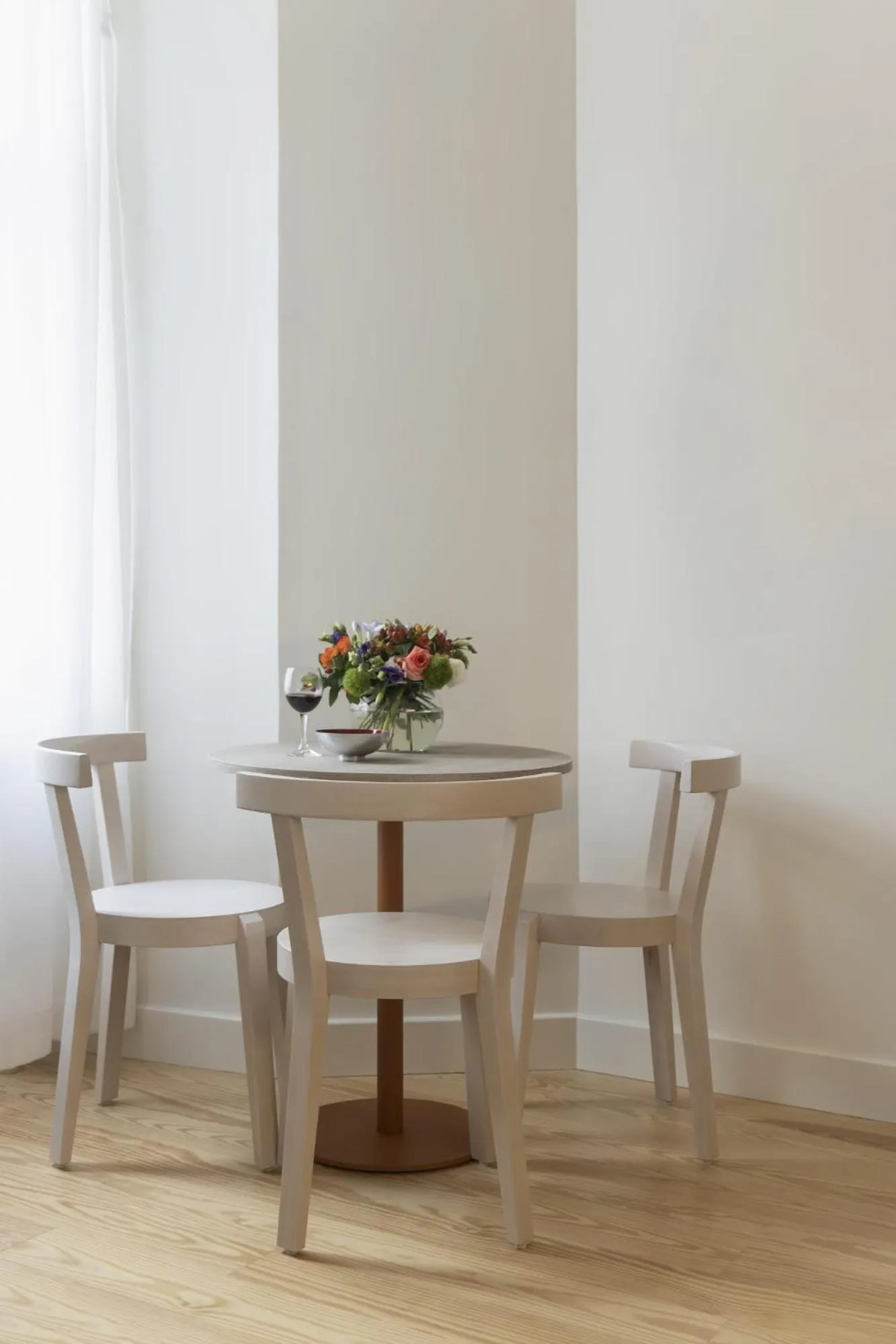 Dining area in Lisbon Serviced Apartments - Santos