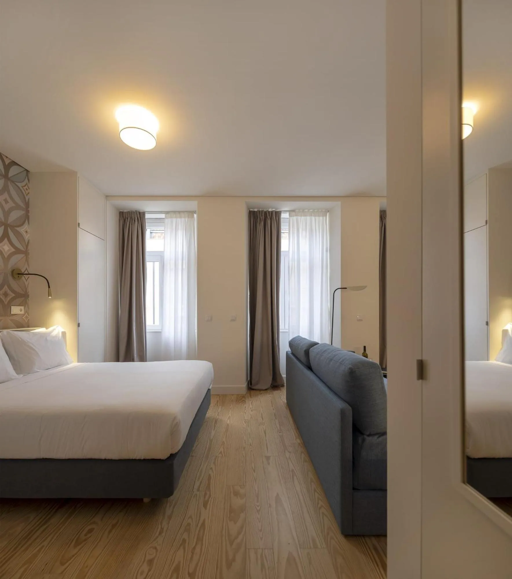 Bedroom, Bed in Lisbon Serviced Apartments - Santos