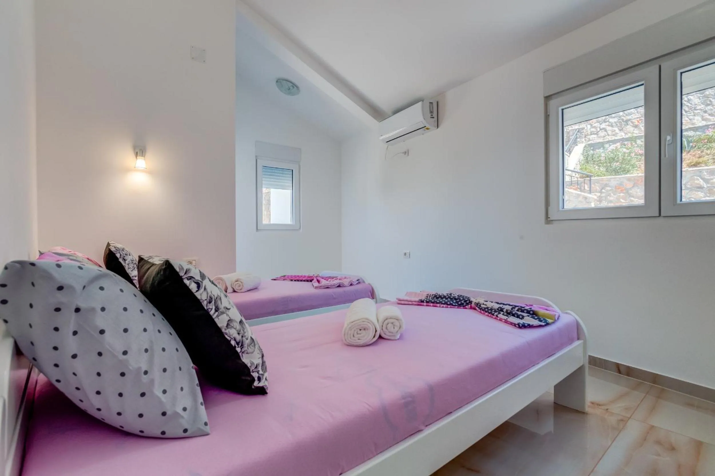 Bed in Dolaca Villas