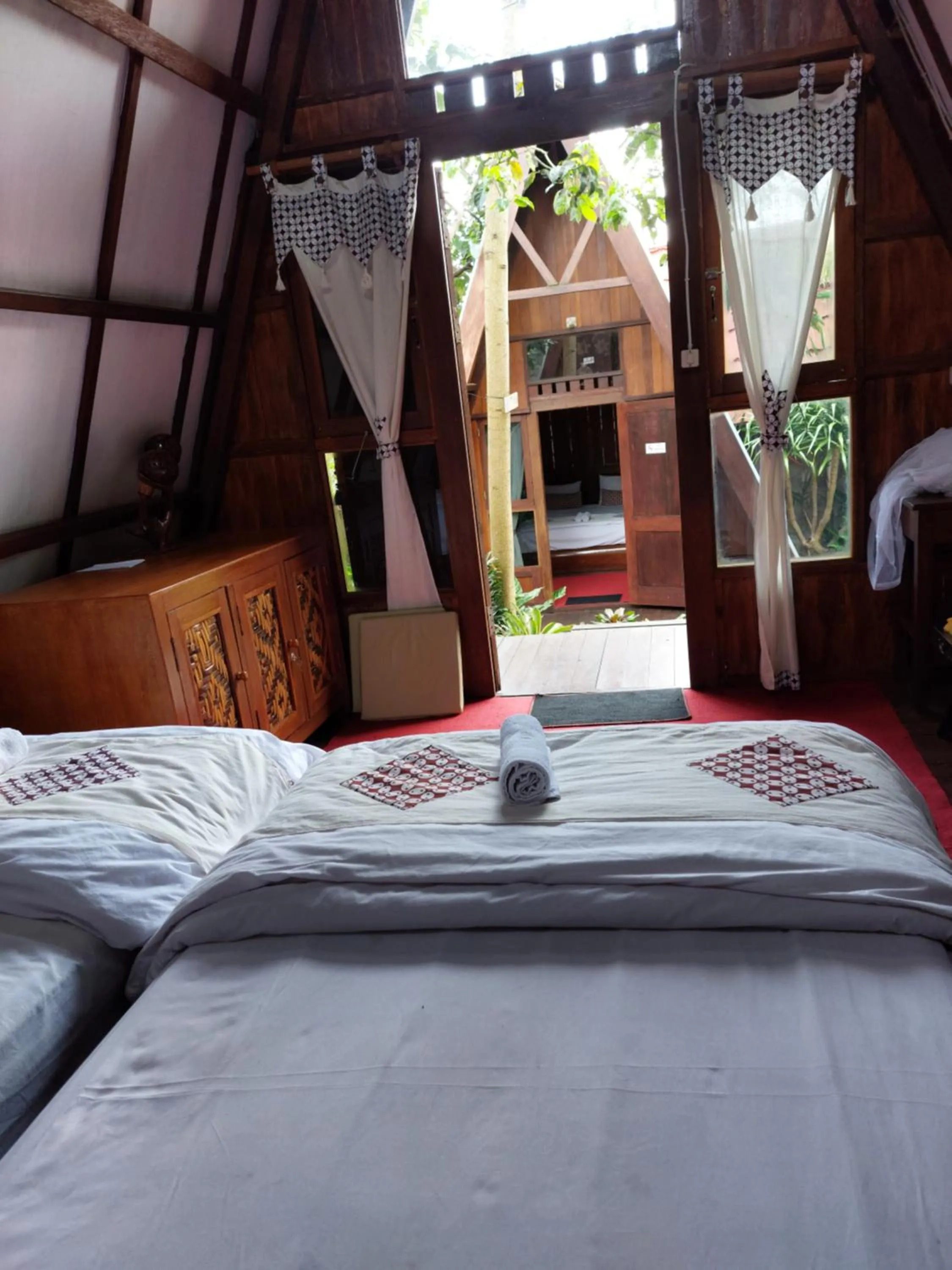 Bed in Bliss family cottage Batu