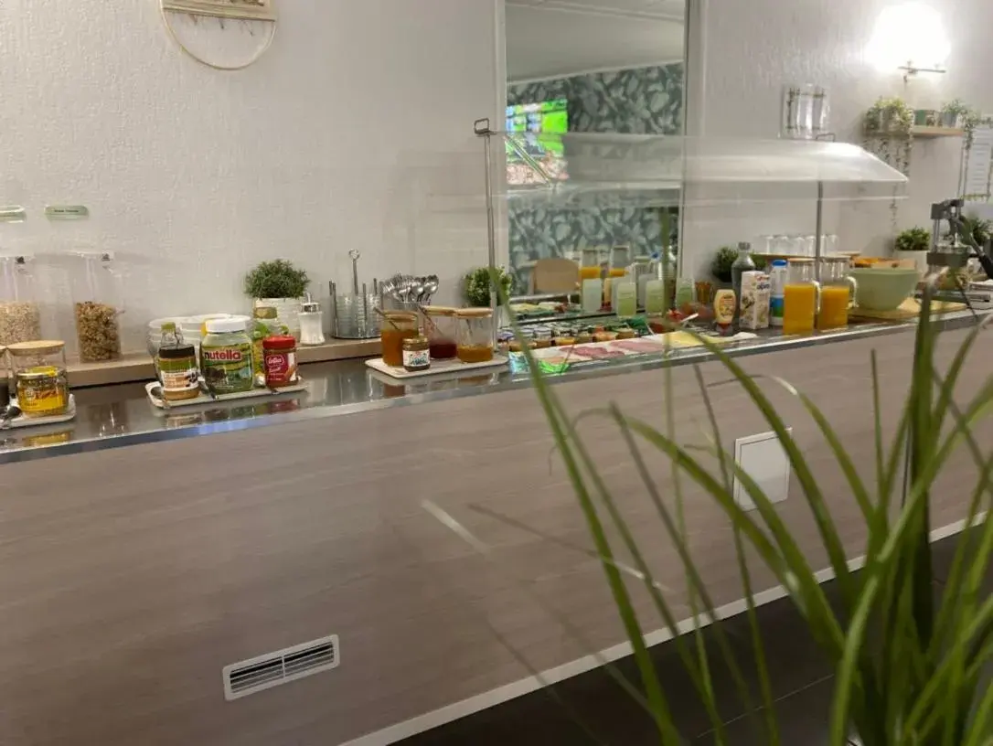 Buffet breakfast in Hôtel Bagatelle Buffet breakfast in Hôtel Bagatelle