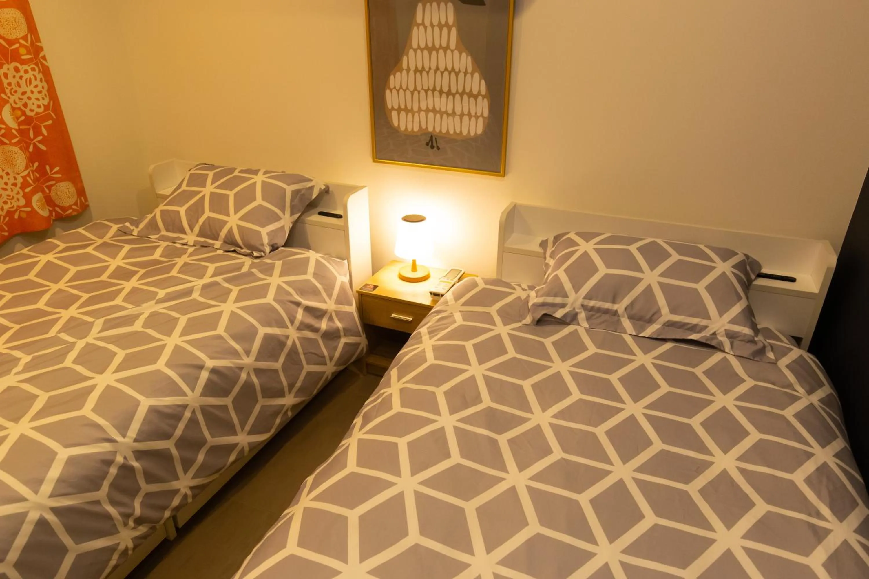 Bed in Cross Bridge Ikebukuro