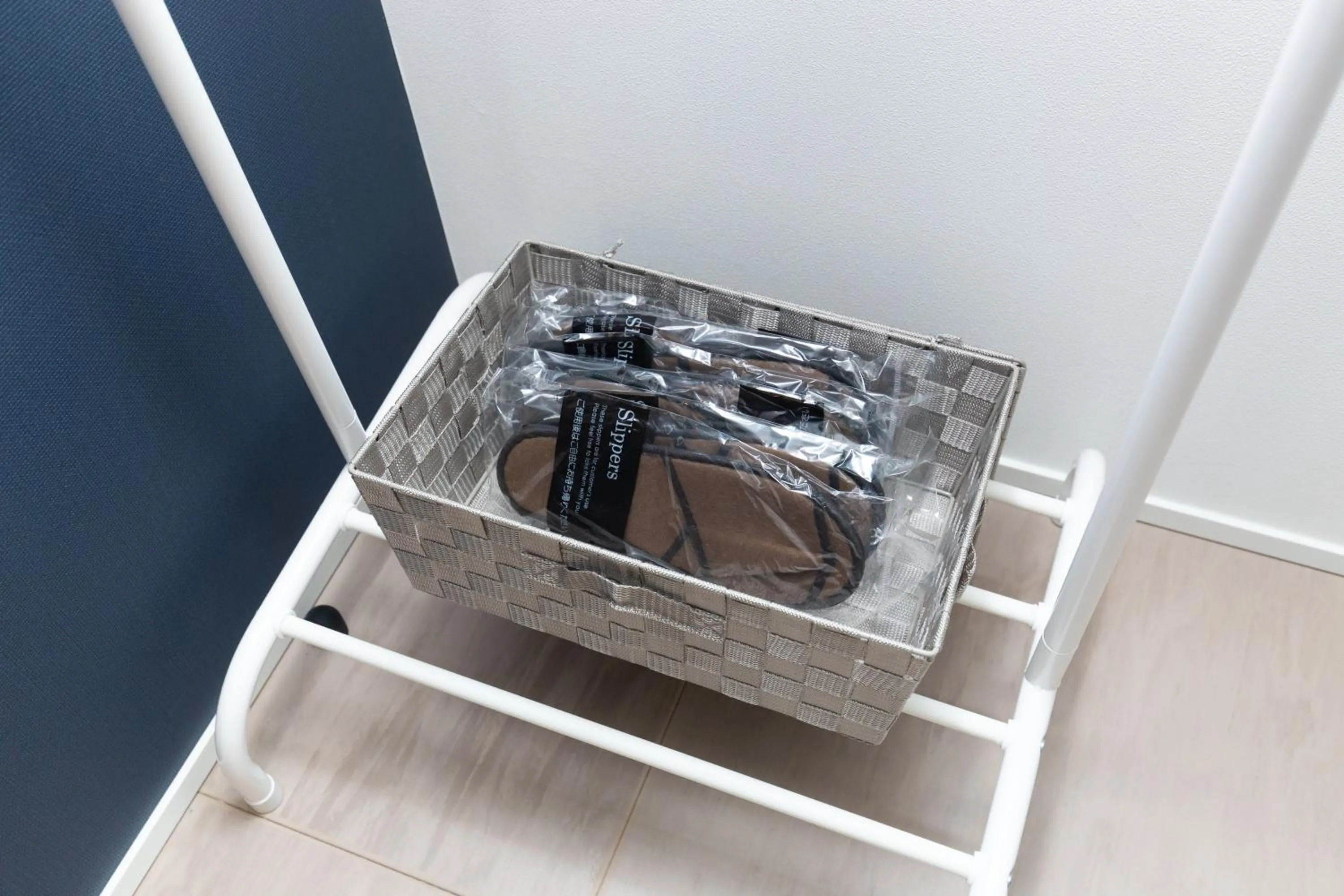 Photo of the whole room in Cross Bridge Ikebukuro