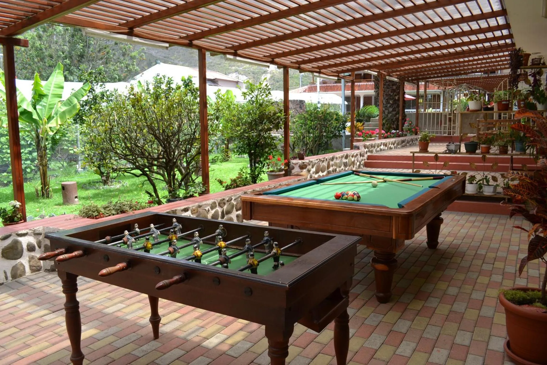 Billiard in Hostería Estancia el Angel