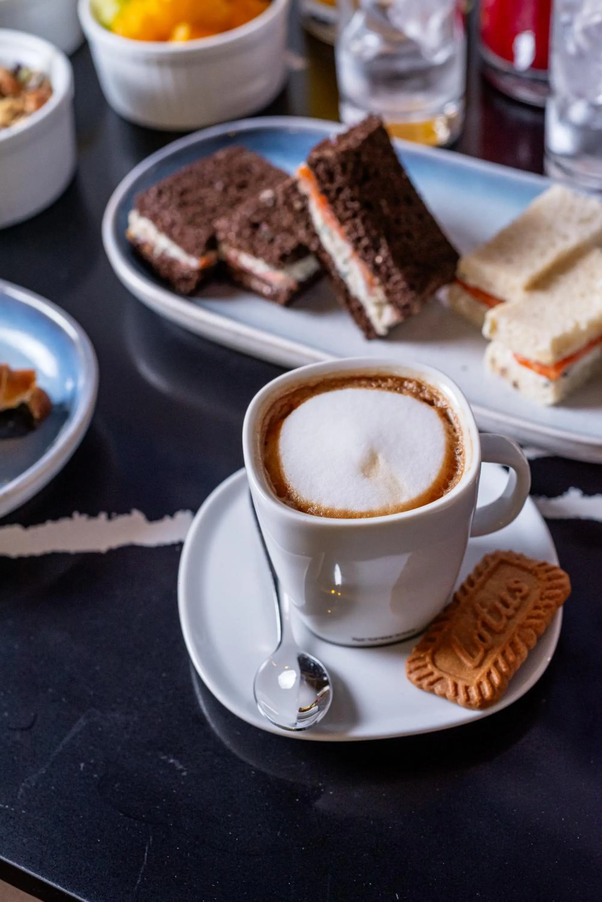 Restaurant/places to eat in Ola Santiago Providencia, Tapestry Collection by Hilton