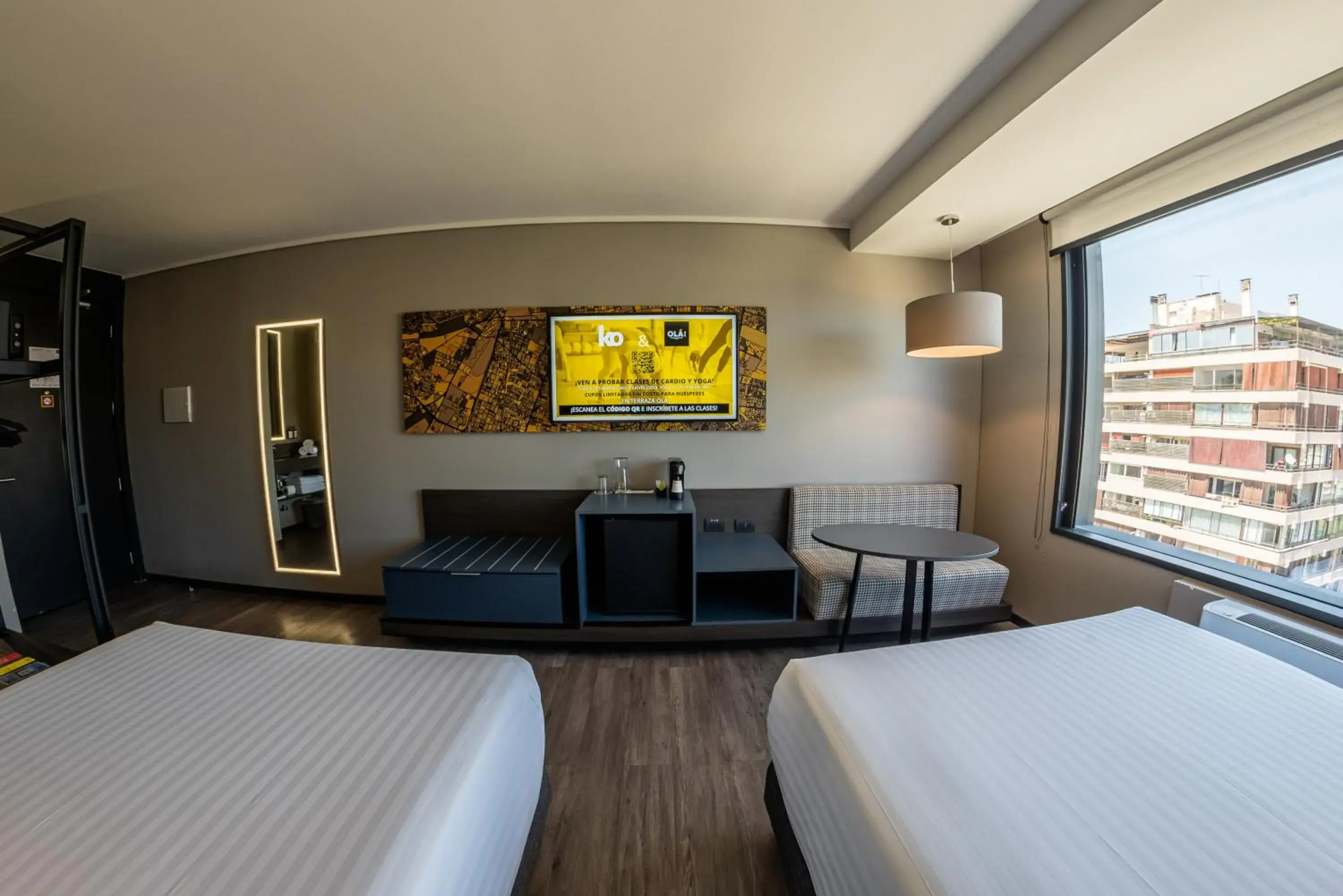 Bed in Ola Santiago Providencia, Tapestry Collection by Hilton Bed in Ola Santiago Providencia, Tapestry Collection by Hilton