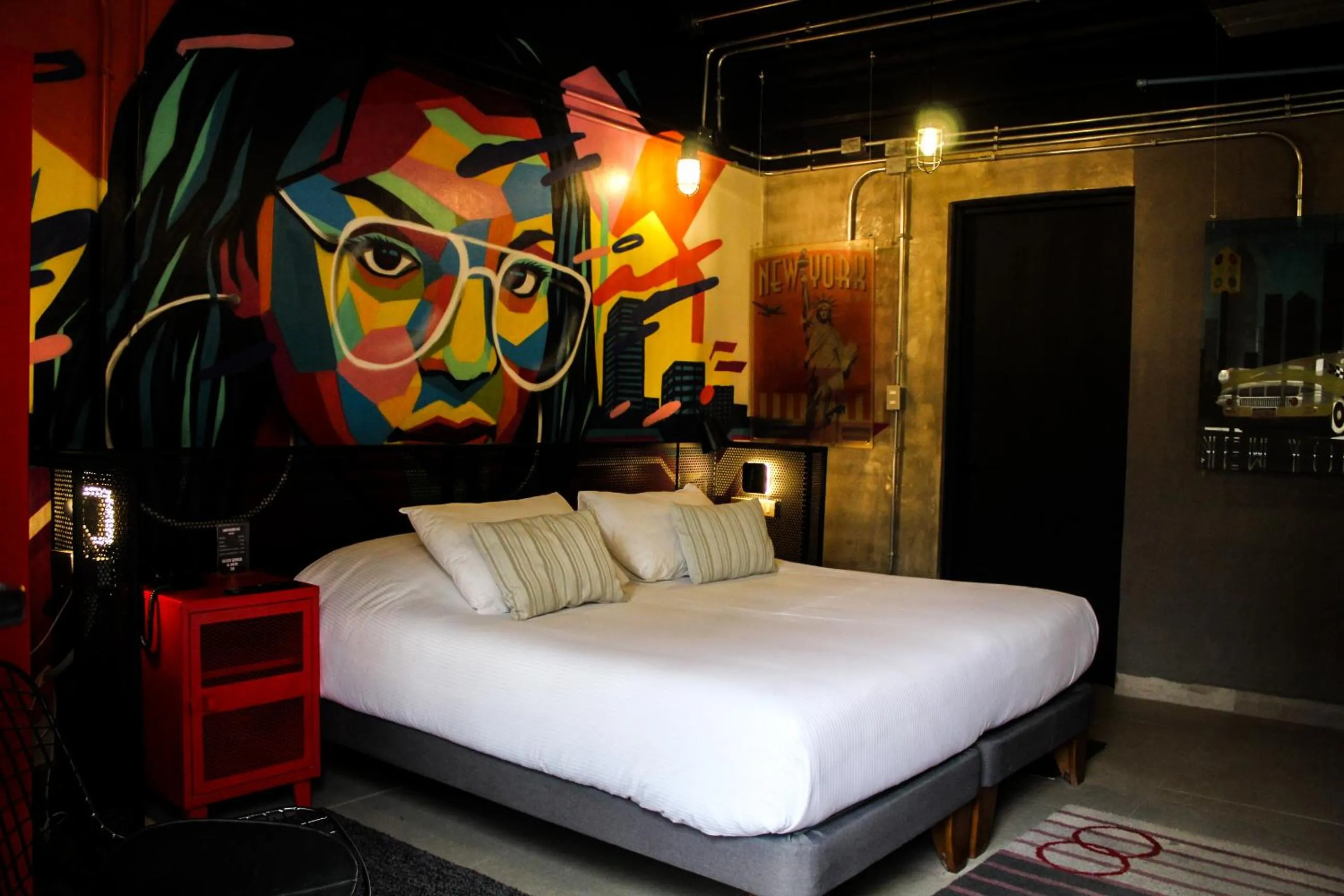 Bed in LOFT Hotel by Sommelier Hoteles