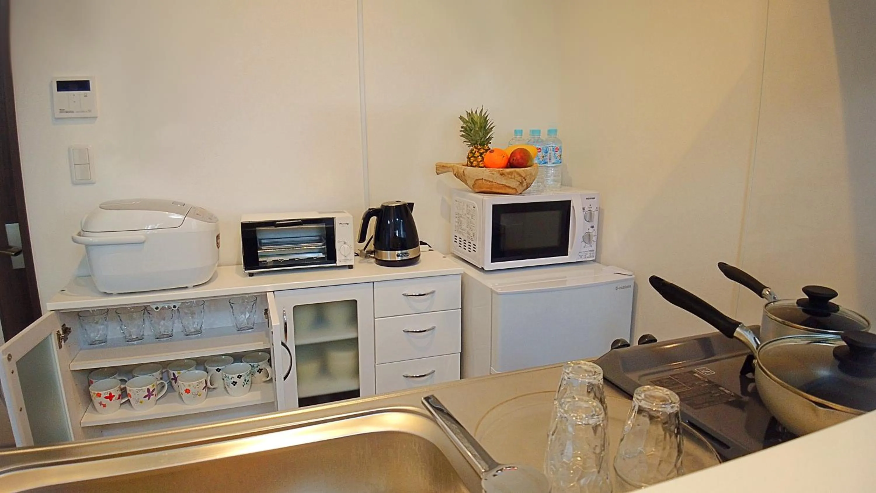 Kitchen or kitchenette in Ecot Shimozato 1
