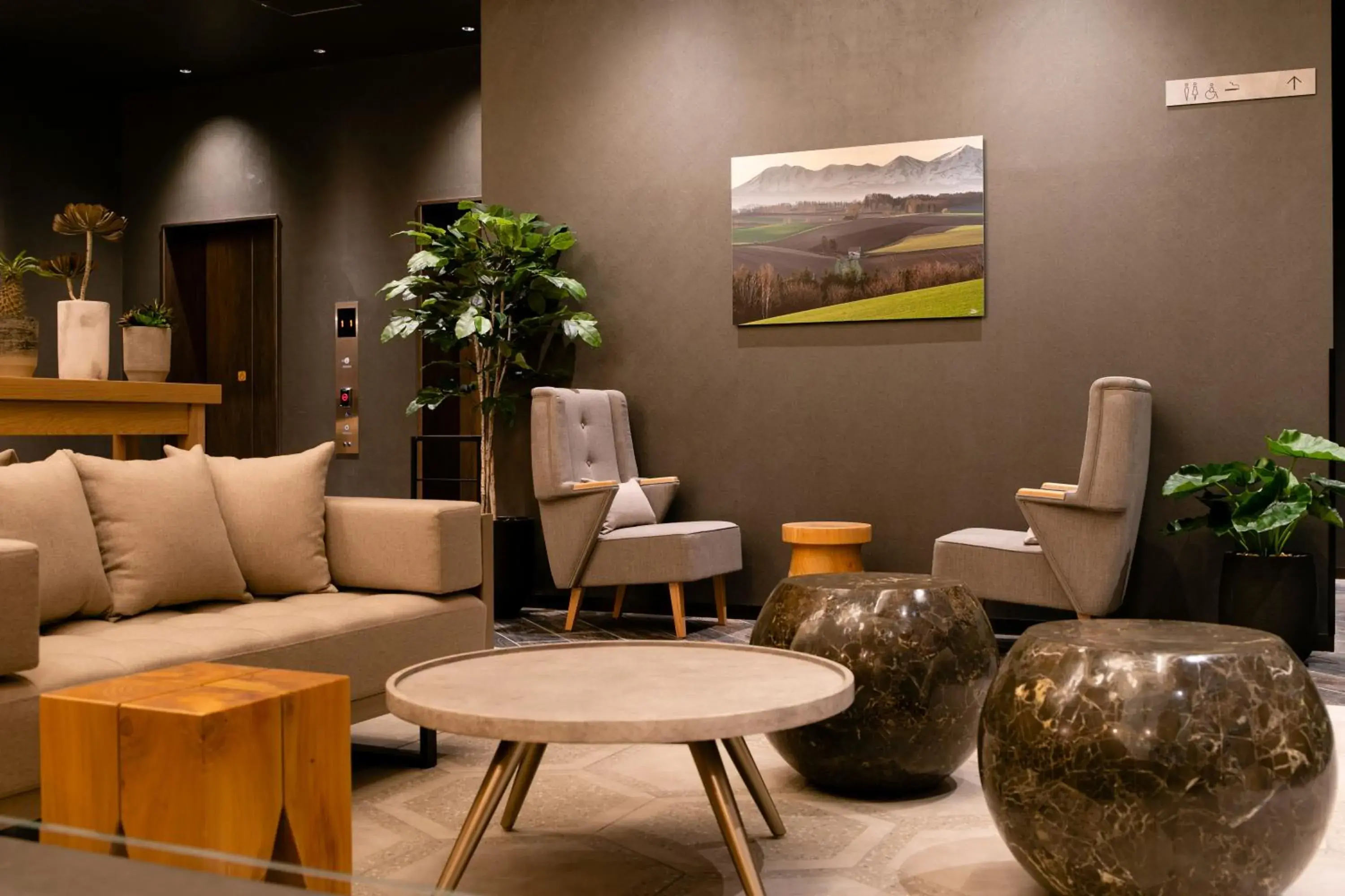 Lobby or reception in Hotel Wing International Sapporo Susukino Lobby or reception in Hotel Wing International Sapporo Susukino