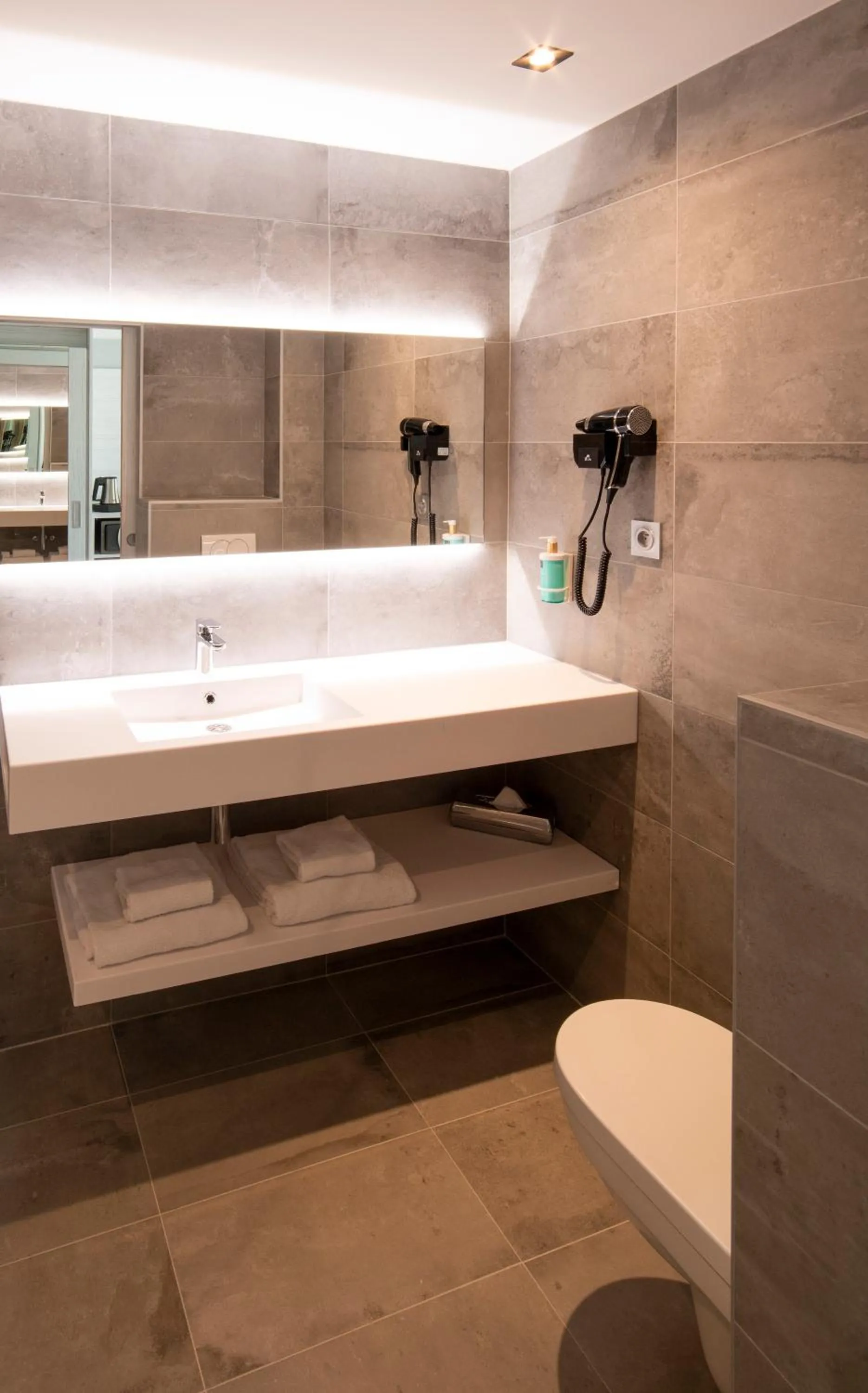 Bathroom in Novotel La Grande Motte Golf