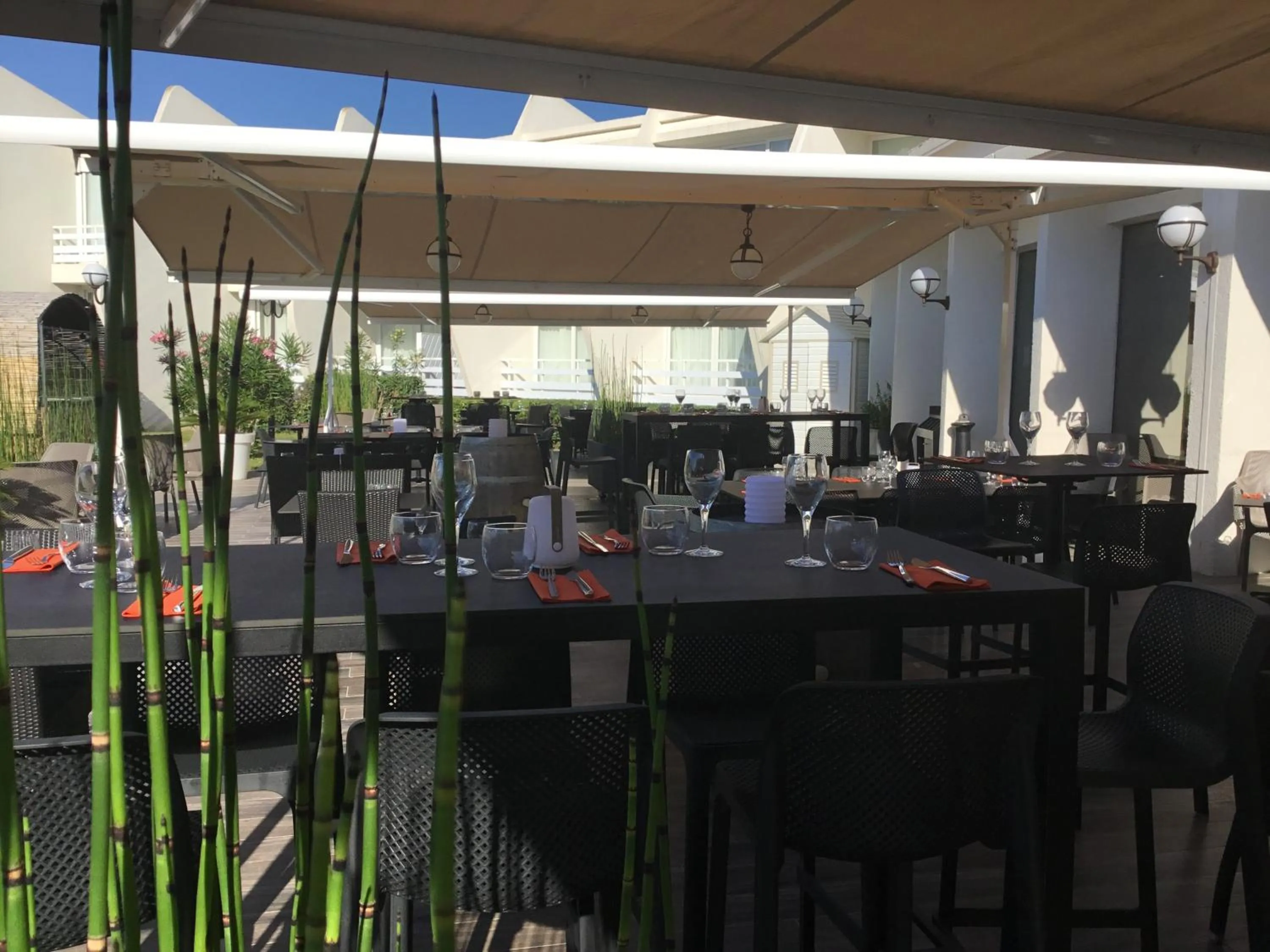 Restaurant/places to eat in Novotel La Grande Motte Golf