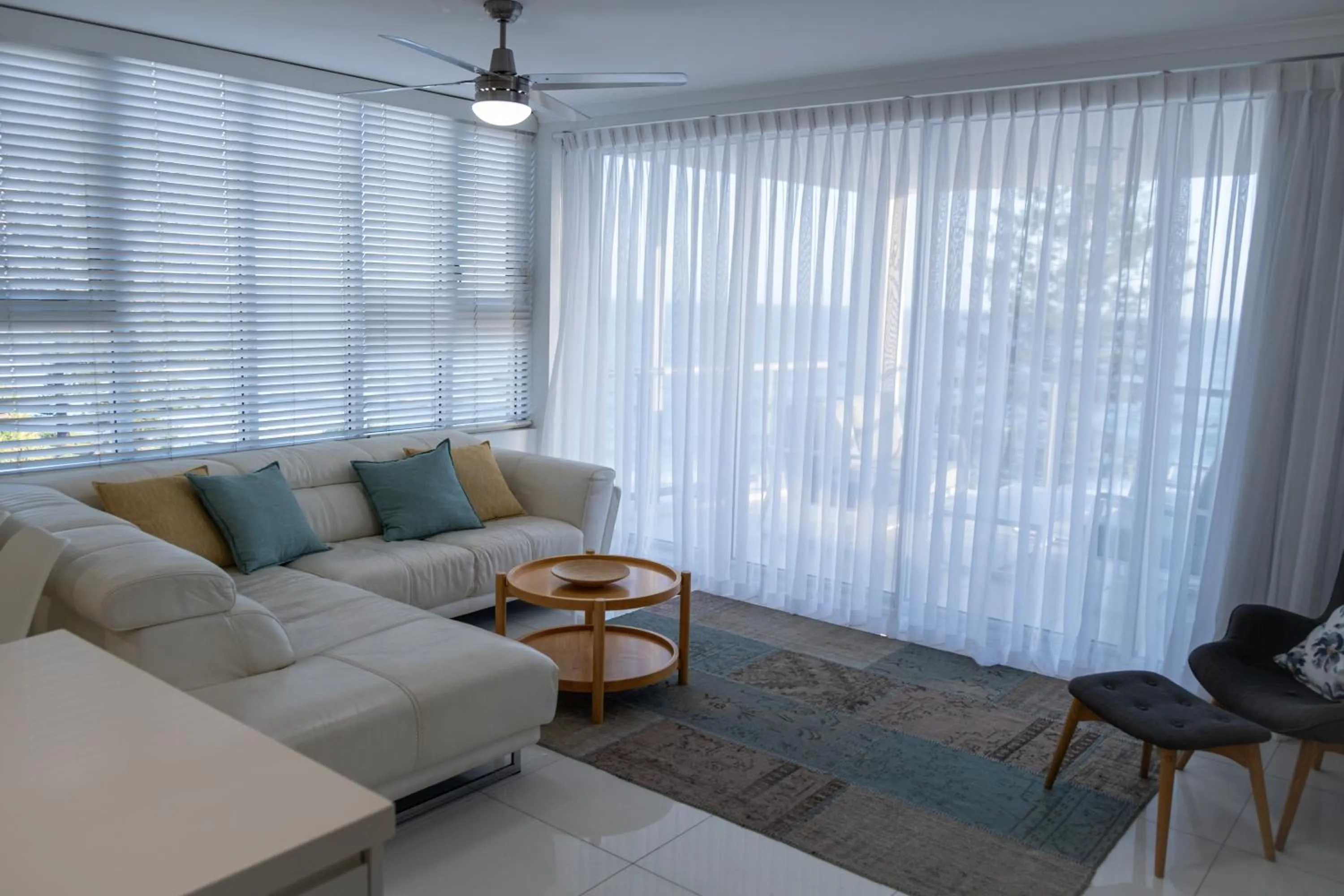 Living room in Kings Edge Holiday Apartments