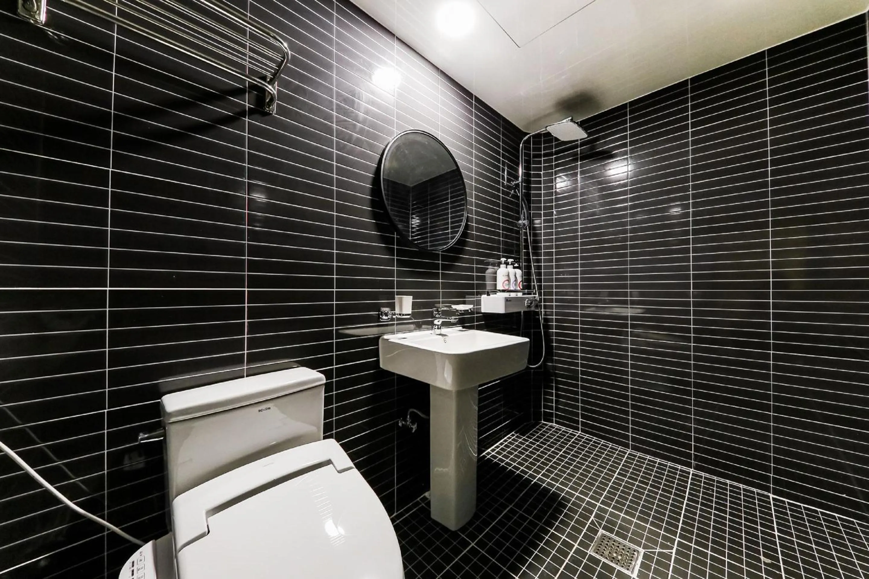 Bathroom in hotel box