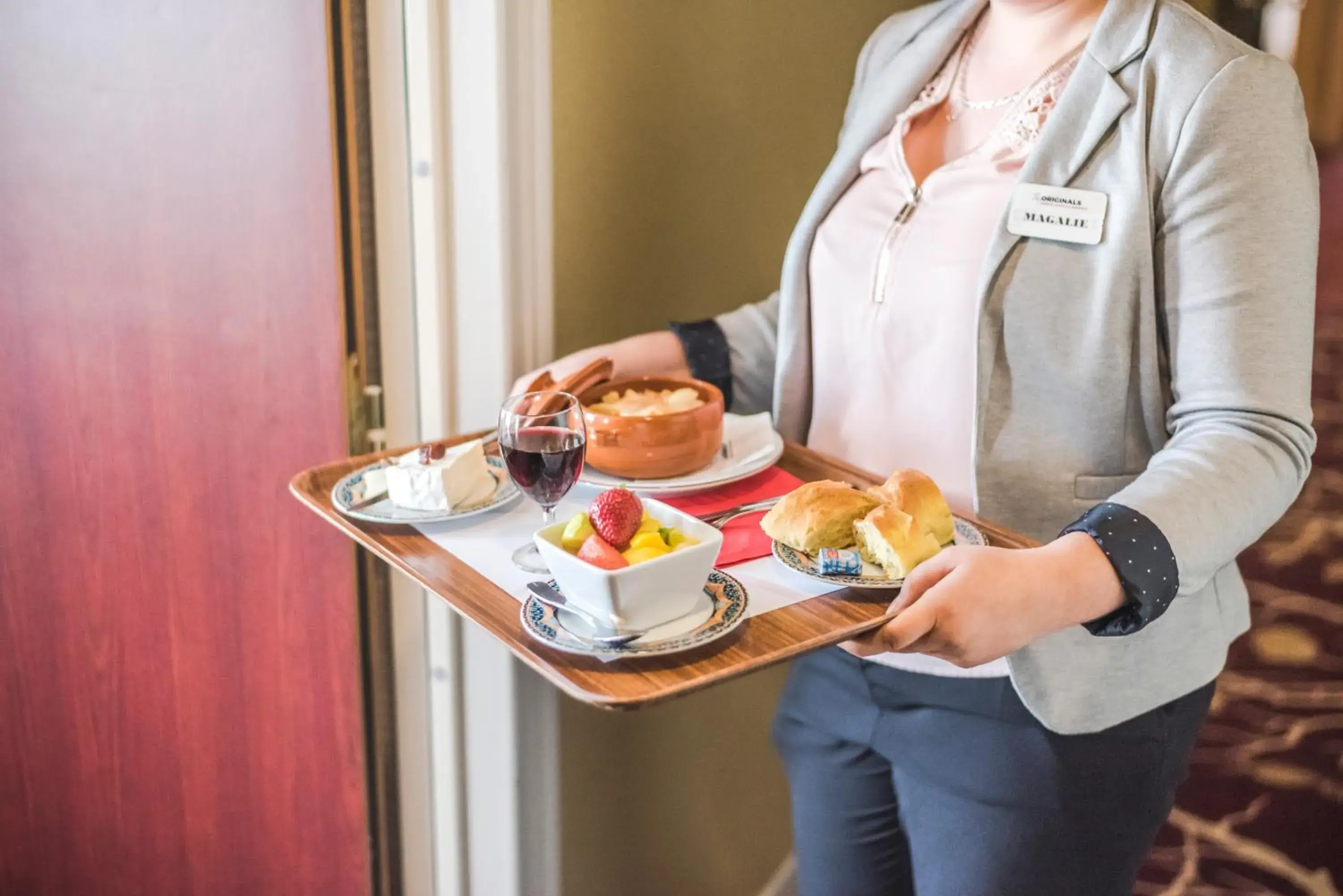 Food and drinks in The Originals Boutique, Hôtel Normandie, Auxerre Food and drinks in The Originals Boutique, Hôtel Normandie, Auxerre