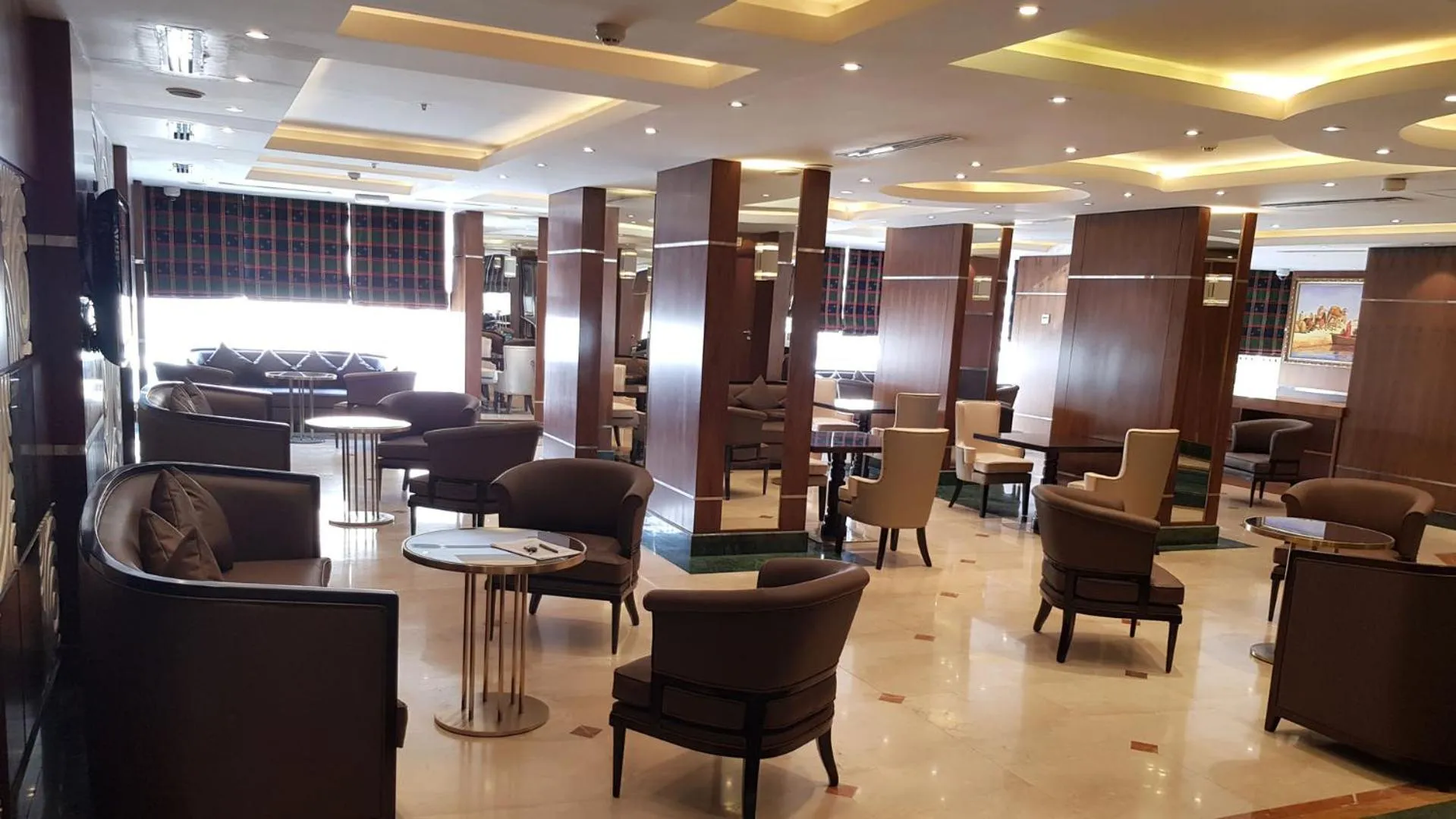 Seating area in Al Muntazah Plaza Hotel