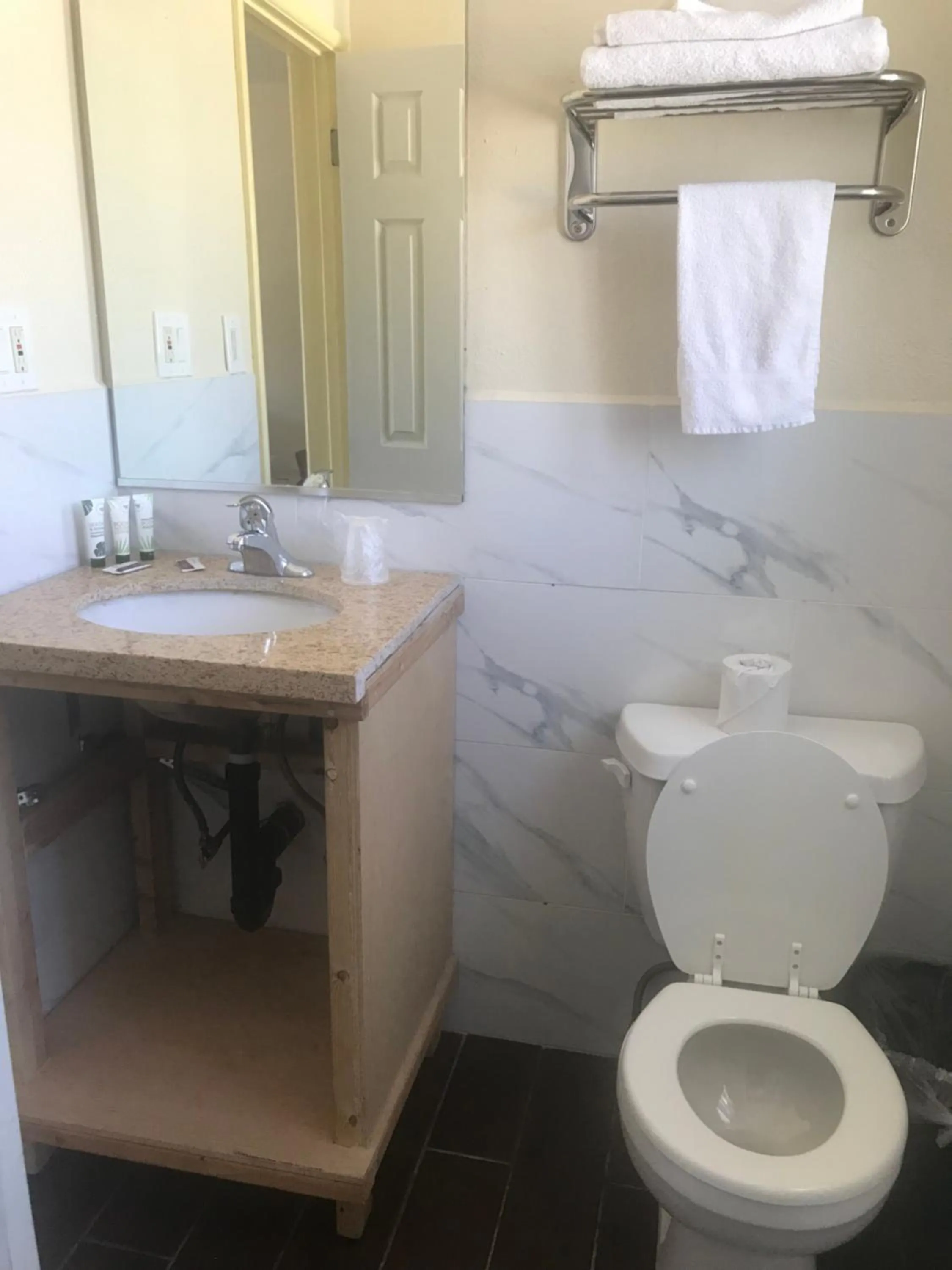 Shower in All 8 Motel